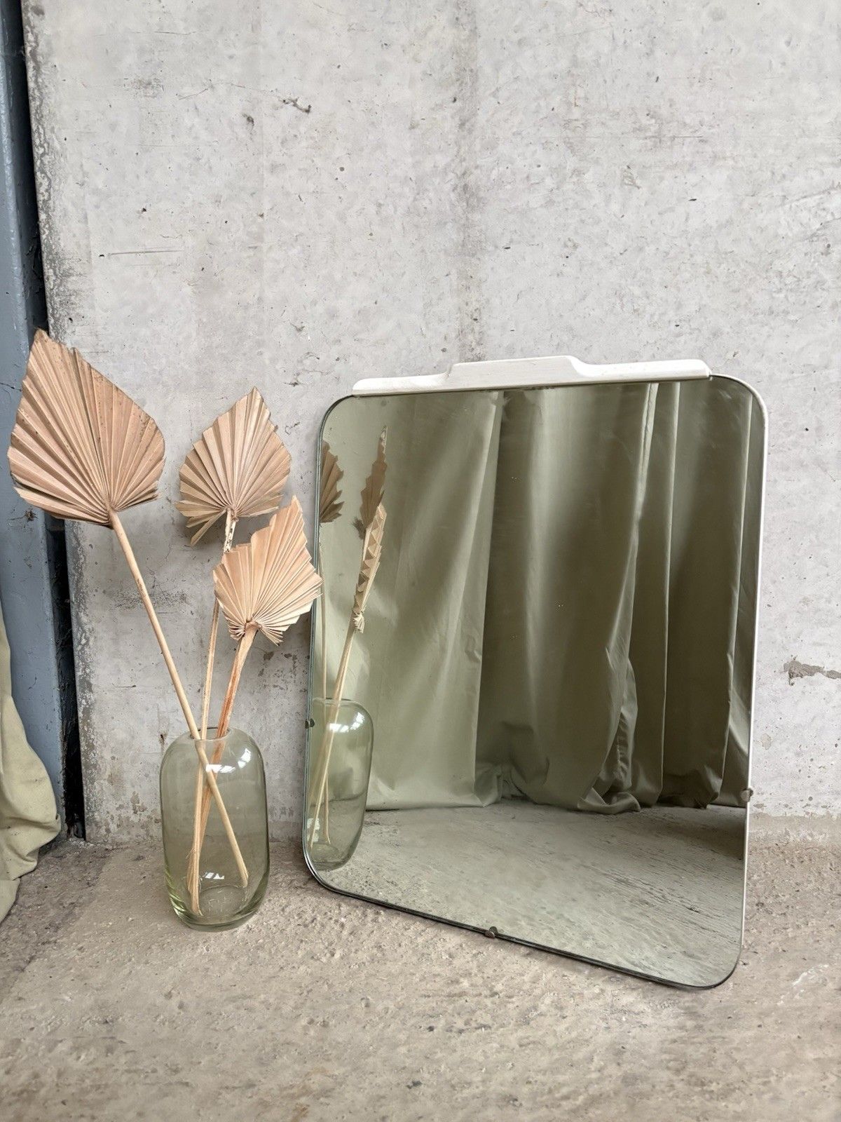 Vtg Mid Century Wall Hallway Mirror Retro R967