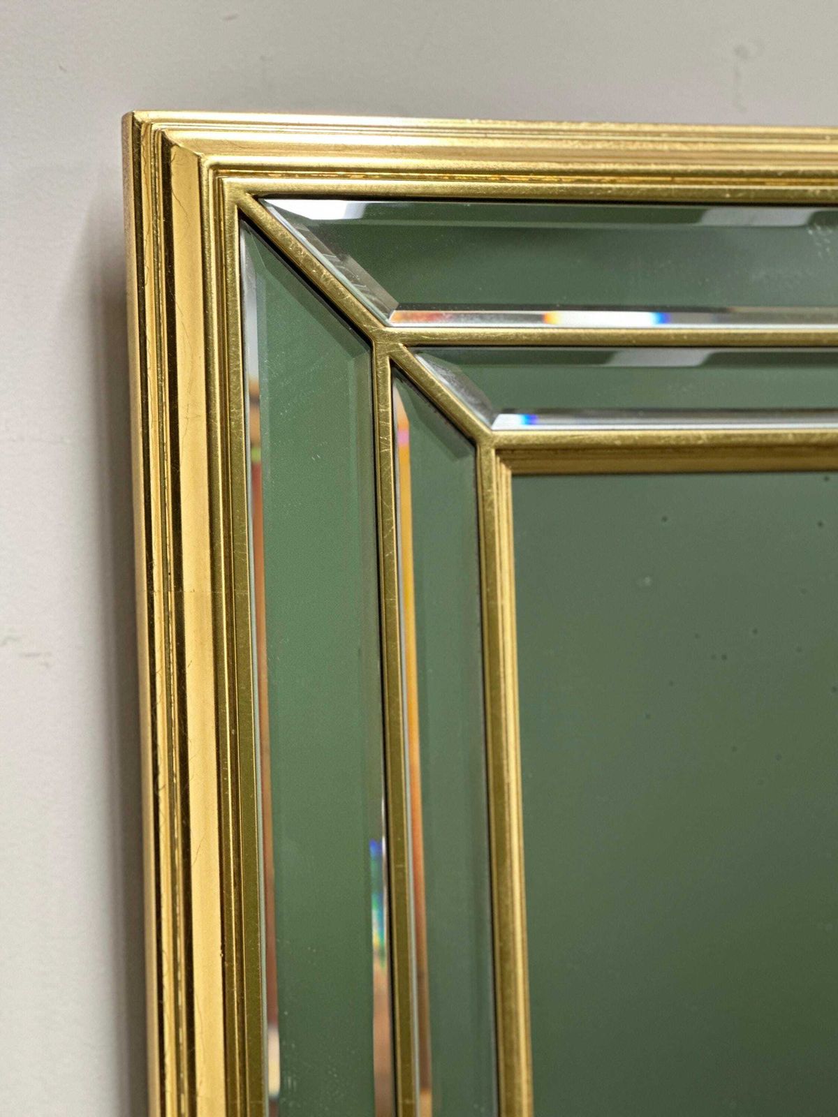 Grote Vergulde Spiegel Met Facetglas Van Deknudt, België, Jaren 1980 photo furniture