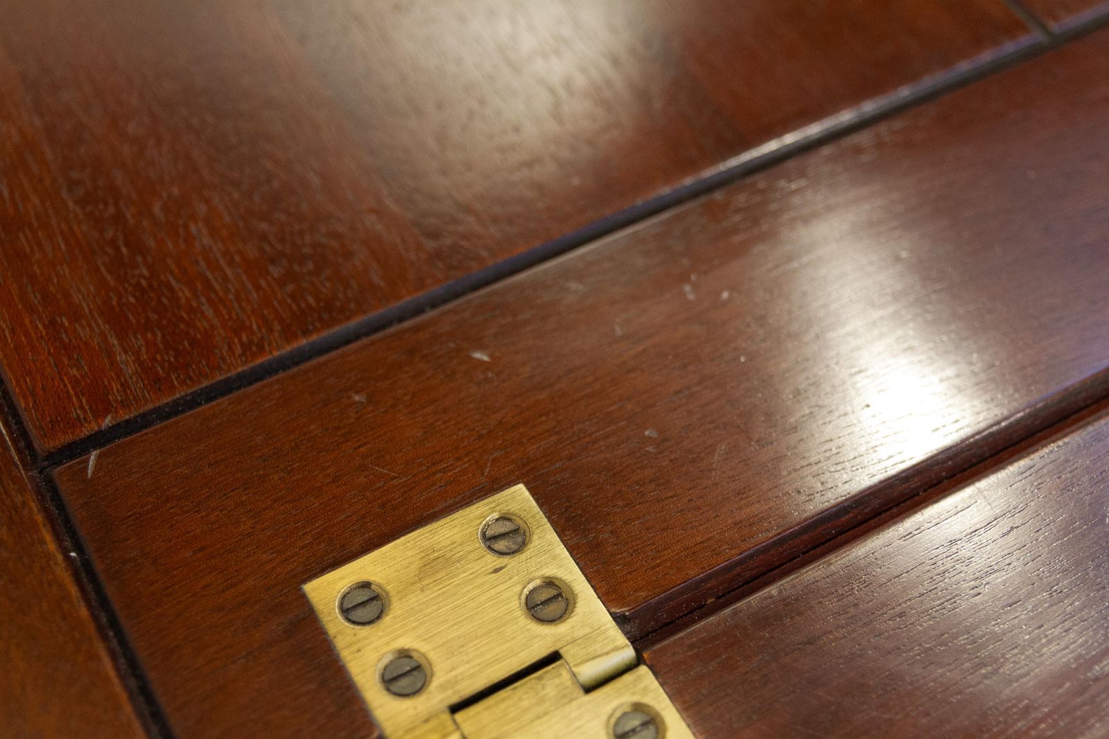 English Mahogany And Brass Butler's Tray Coffee Table, 1960s. photo vintage