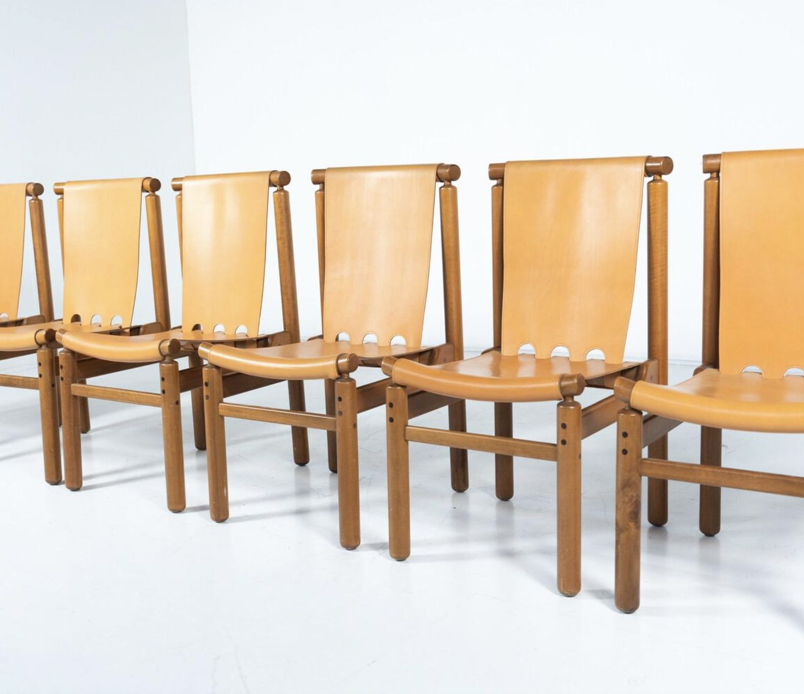 photo vinterior Mid Century Modern Set Of 6 Leather Dining Chairs By Ilmari Tapiovaara