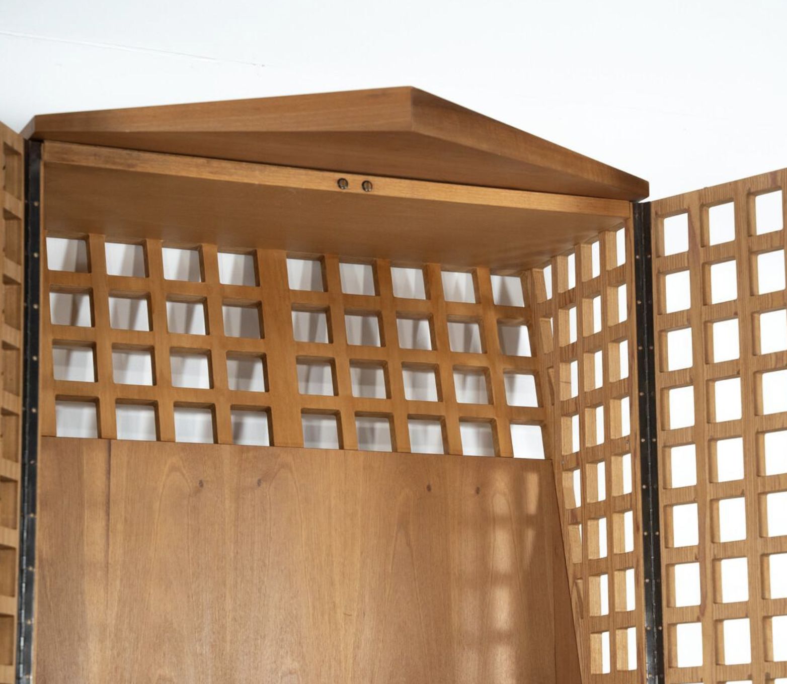 Mid Century Bookcase By Adriano & Paolo Suman, Giorgetti, 1980s – 2 Available photo 5600.0