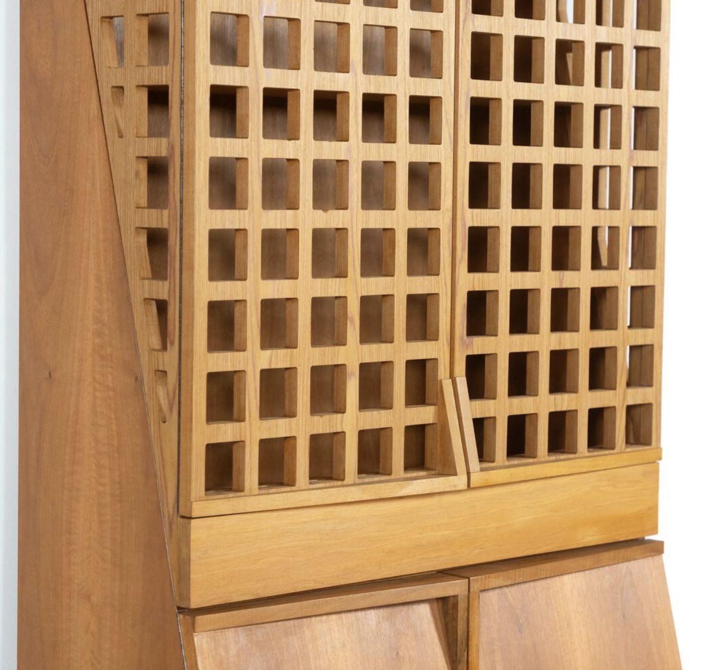 photo vintage Mid Century Bookcase By Adriano & Paolo Suman, Giorgetti, 1980s – 2 Available