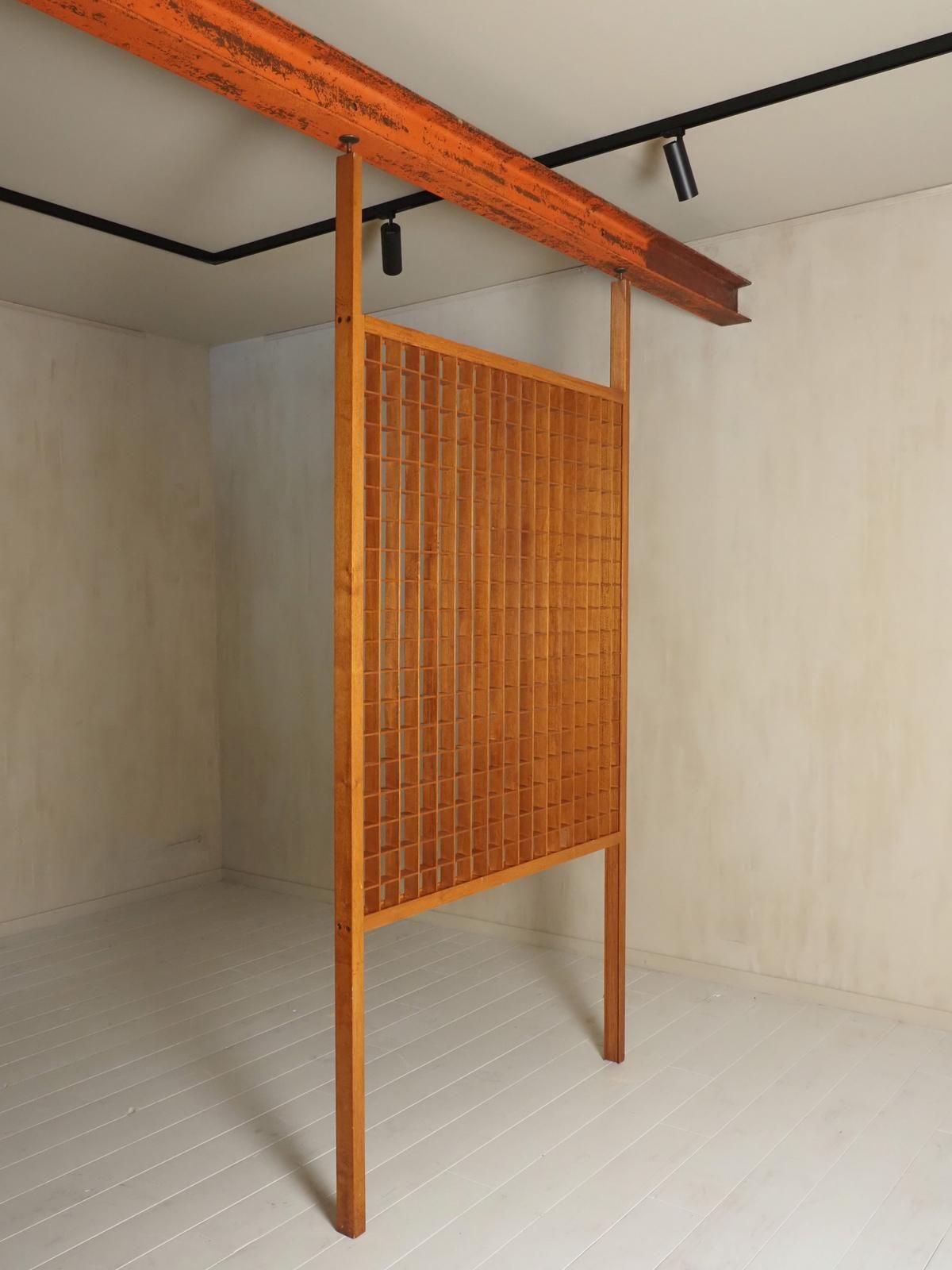 Wooden Room Divider With Lattice Design photo Home Decor