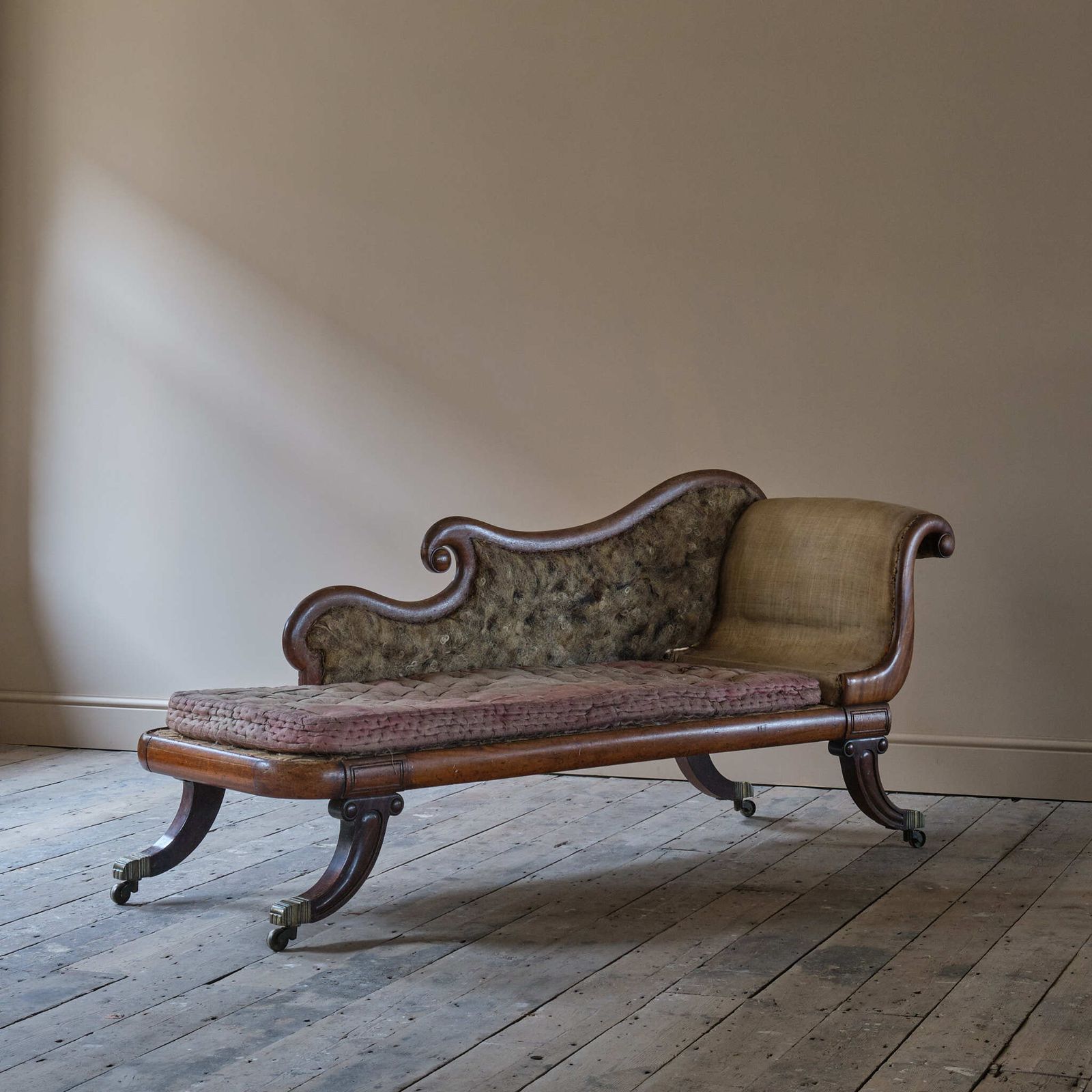 Mid 19th Century Country House Chaise Lounge photo for sale