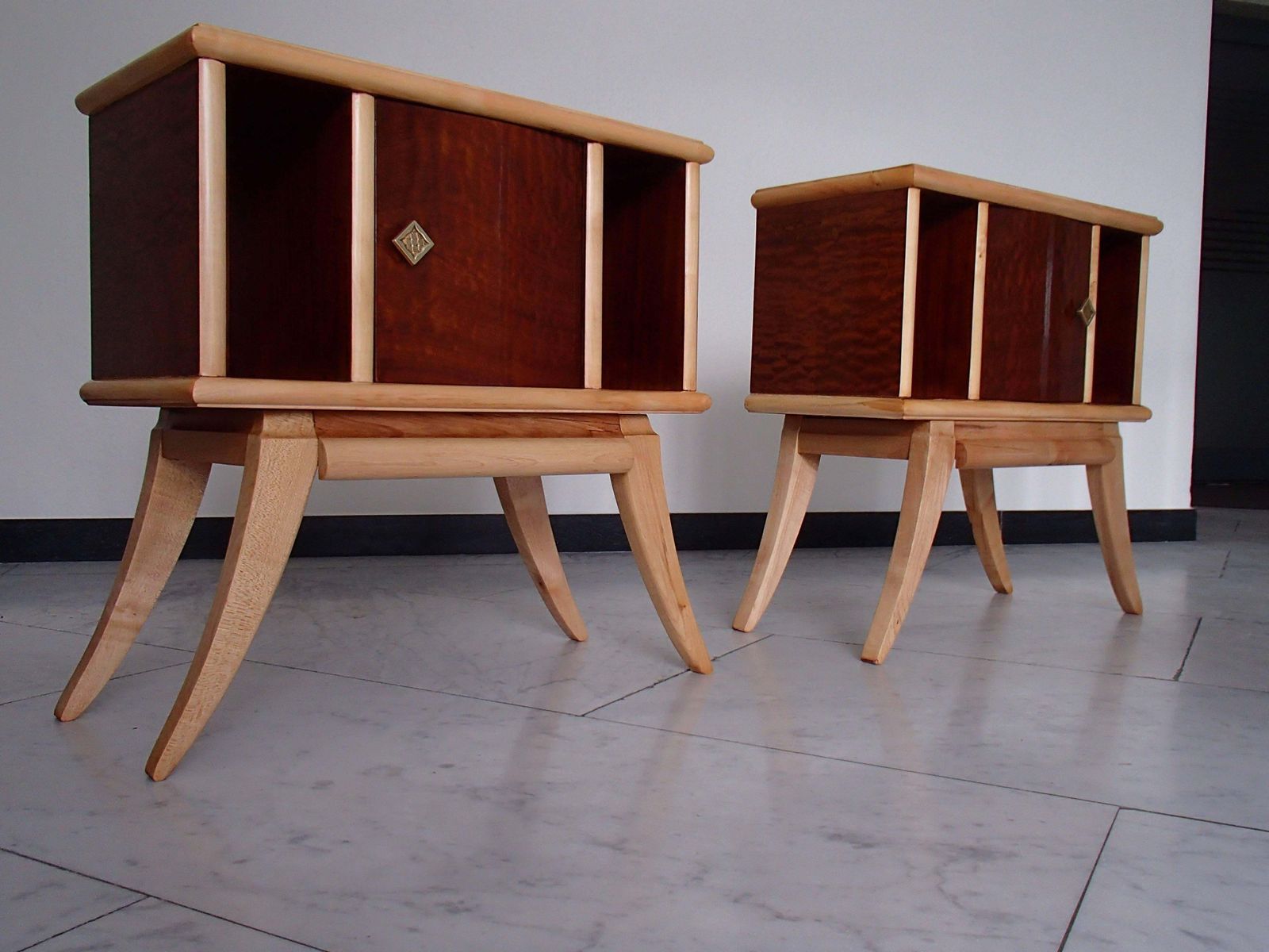 Pair Of Art Deco Canadian Maple Eye On Birch Side Table Nightstands photo 2248.0