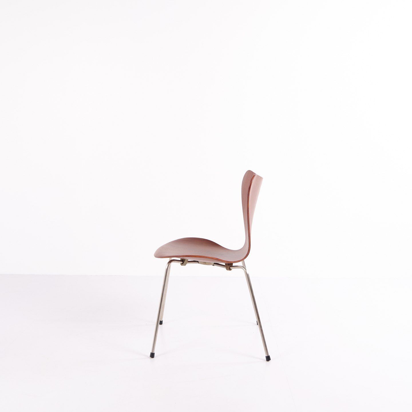 Set Of 6 Seven Chairs – Model 3107 – Teak – Arne Jacobsen – Fritz Hansen photo for sale