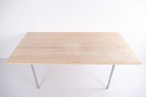 Ch 318 Dining Table – Hans. J. Wegner   Solid Beech – Extension Leaves – Tranekær Furniture   2002 photo vinterior