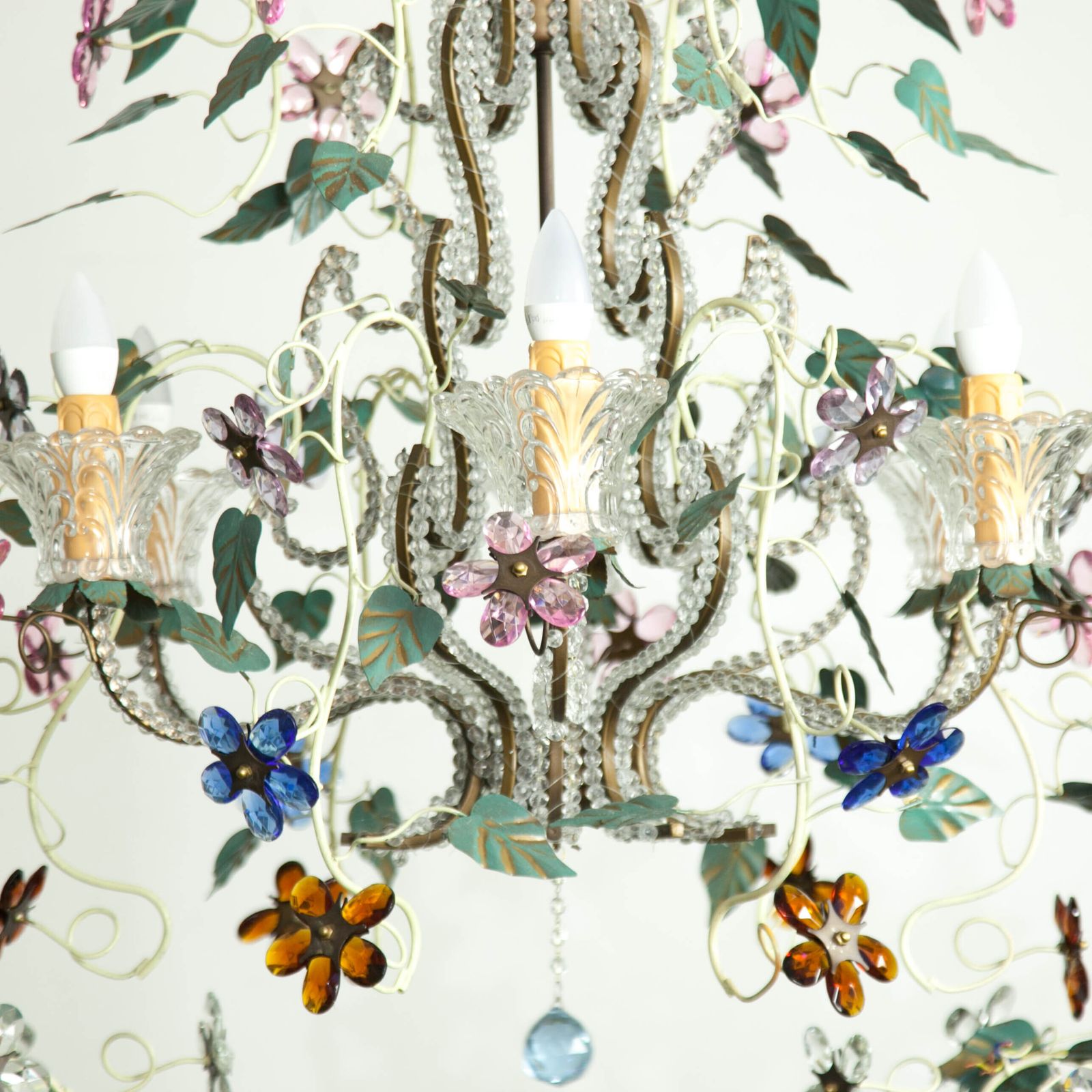 photo vinterior French Maison Bagues Chandeliers