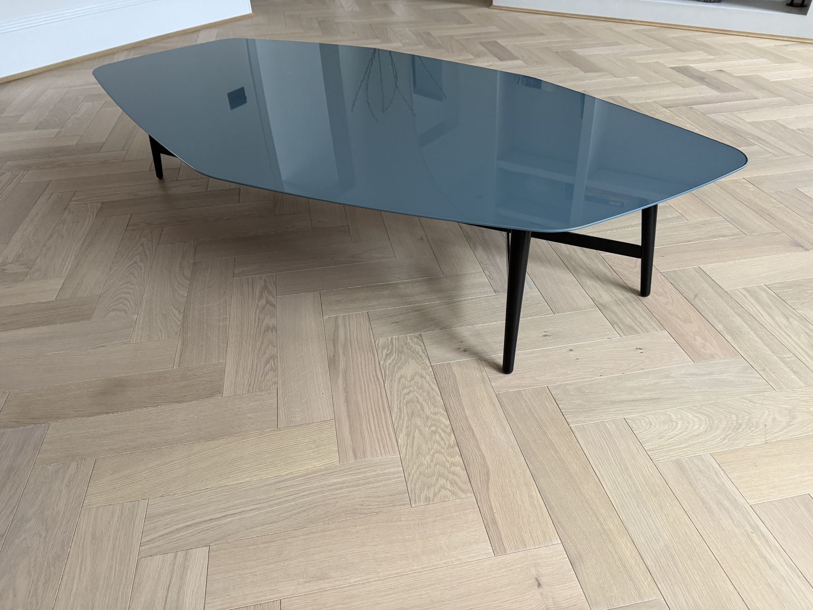 Quintet Cocktail Table (Large) Lacquered Glass Top