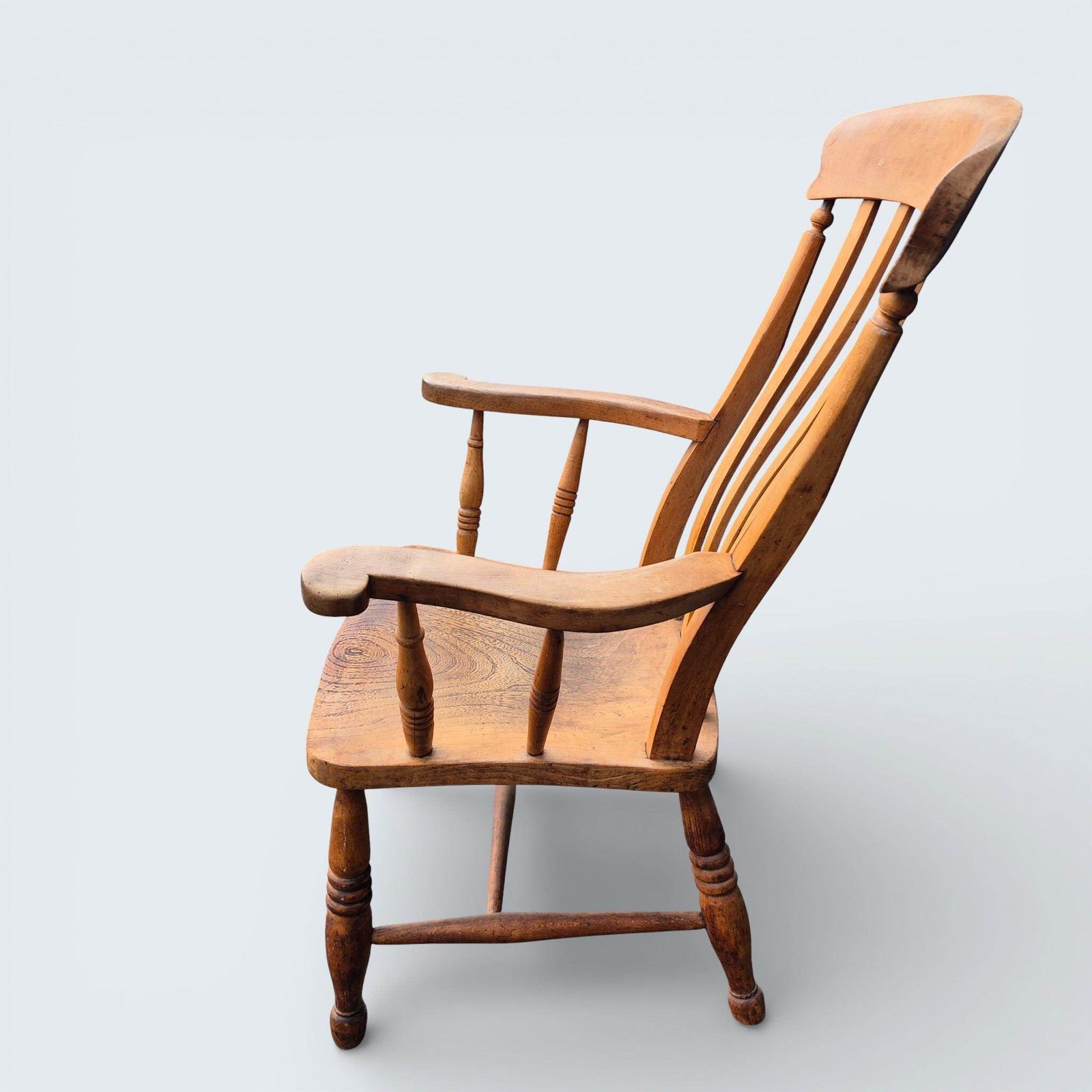 photo furniture Antique Windsor Armchair, Victorian Elm & Beech Country Chair