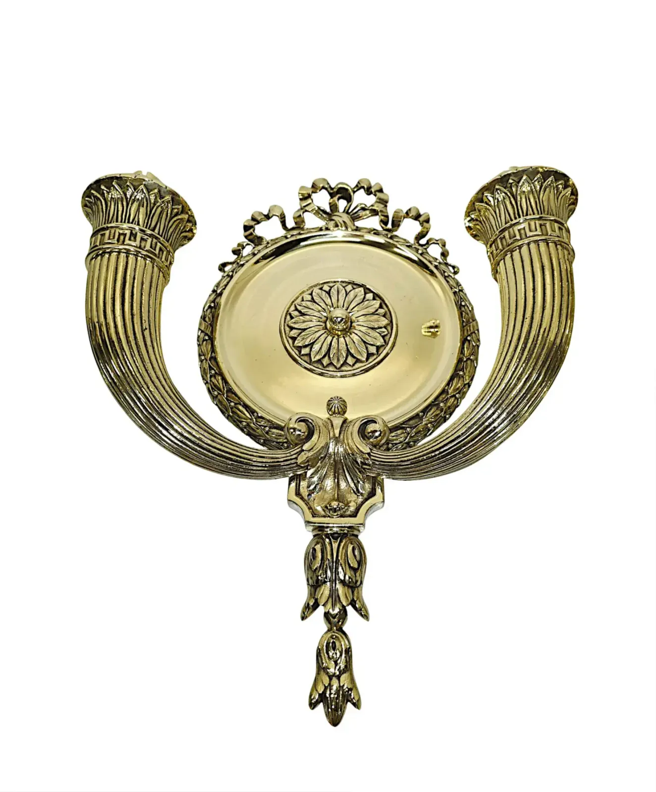 A Very Rare Pair Of Early 20th Century Brass Wall Lights And A Pair Of Matching Smaller Wall Lights photo vinterior