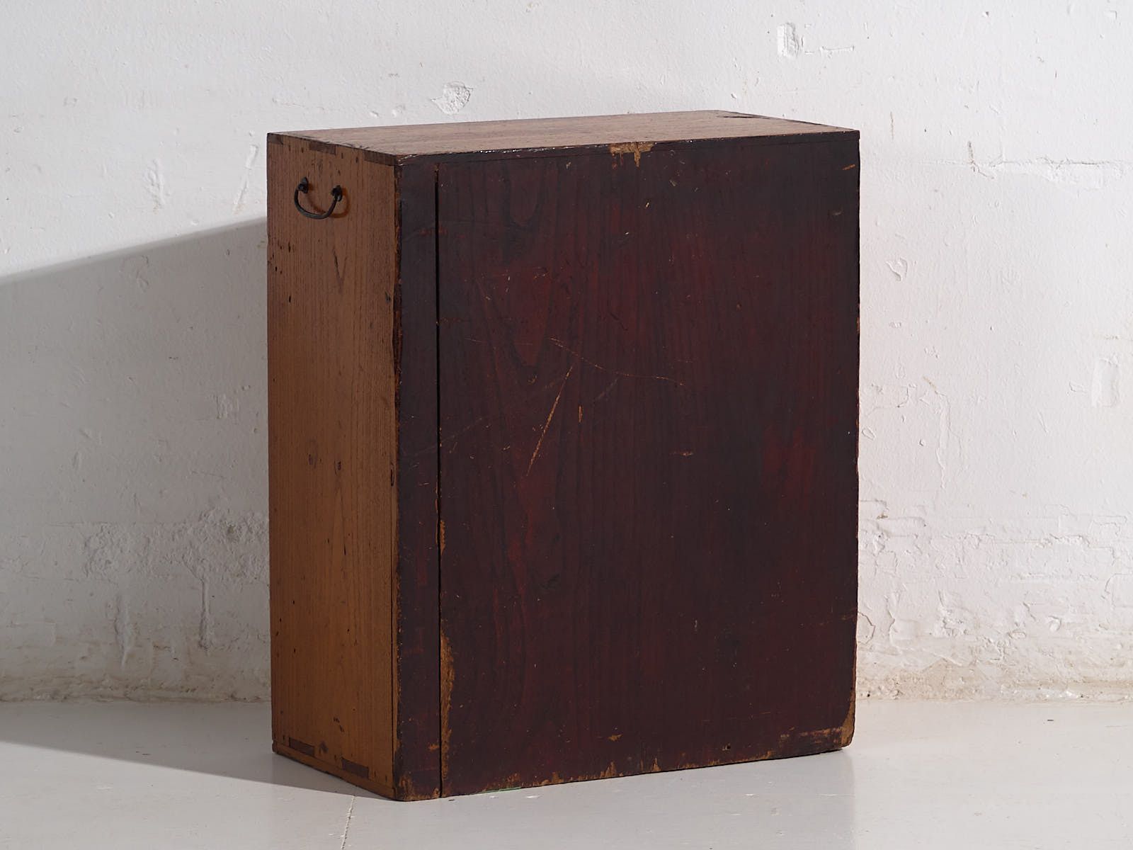 photo furniture Antique Japanese Keyaki Wood Ko Dansu – Late Edo / Meiji Period (C. 1850 1880)