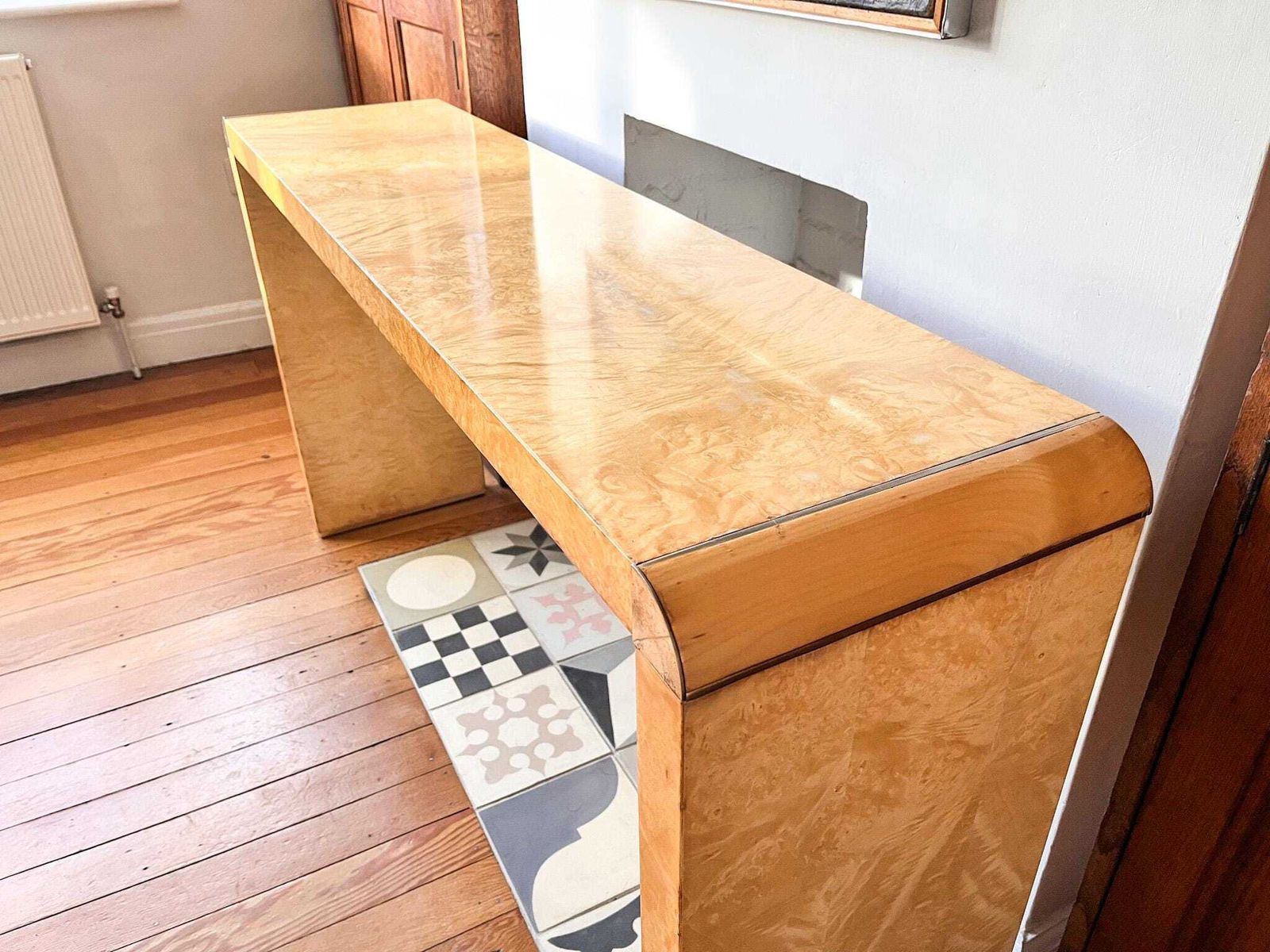 photo vintage Italian Art Deco Style Burl Wood Console Table