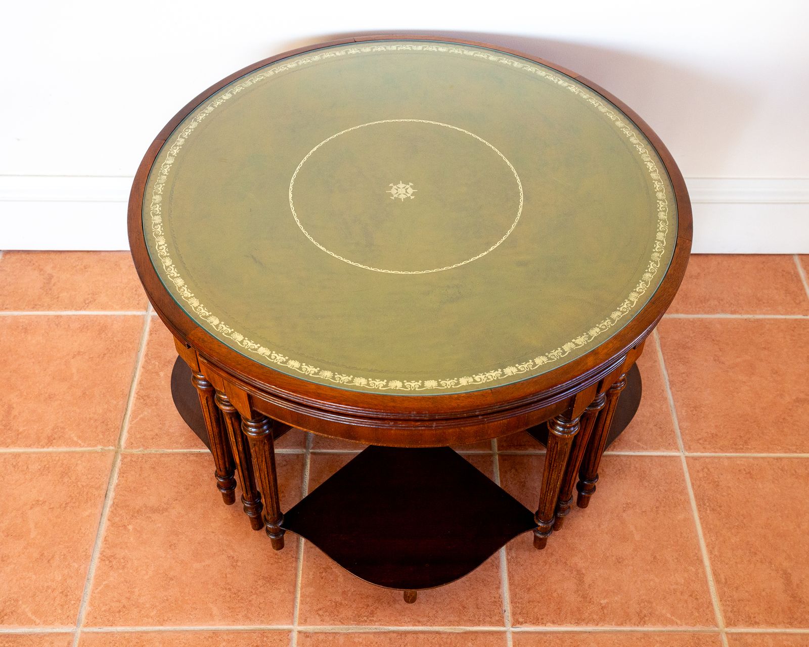 1450.0 Campaign Style Leather Top Mahogany Nesting Centre Coffee Tables Glass Embossed Stencilled Leather Occasional Cocktail Tables Nest Of Tables Segmented photo