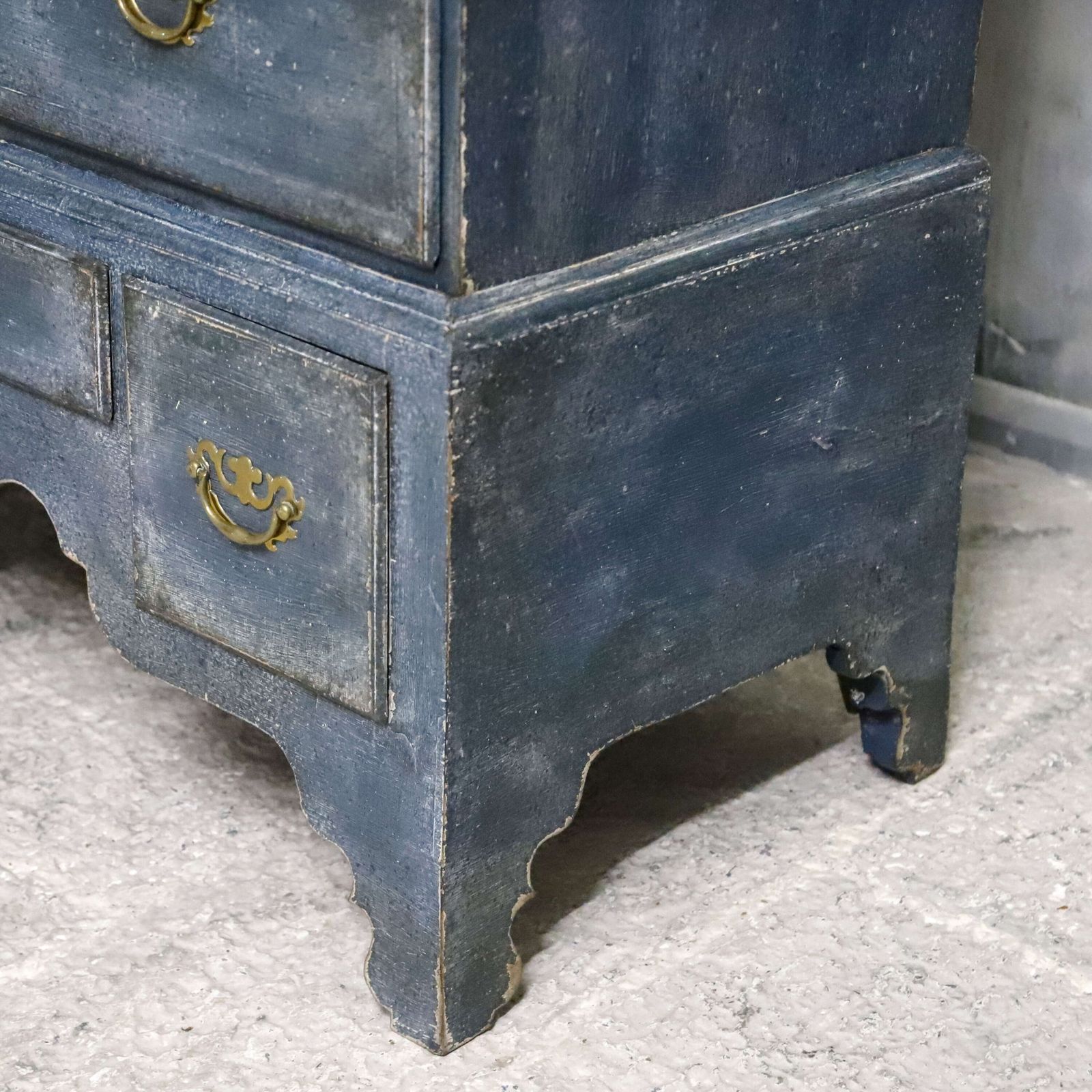 Furniture Georgian Chest On Stand C.1760 1780 In Distressed Mottled Blue Finish photo