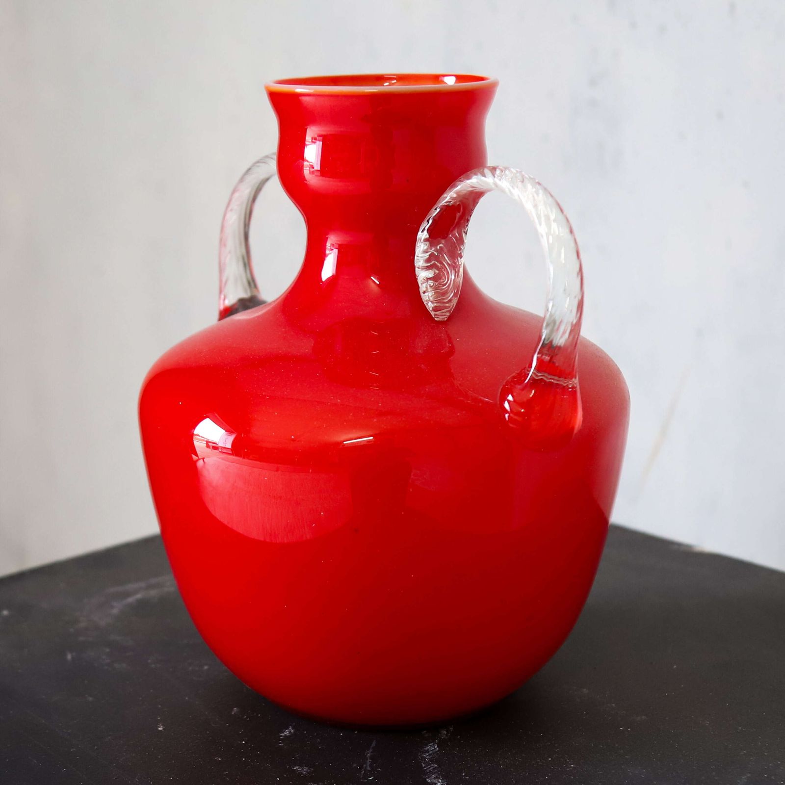 Carlo Moretti Red Glass Vase, Mid 20th Century photo vinterior