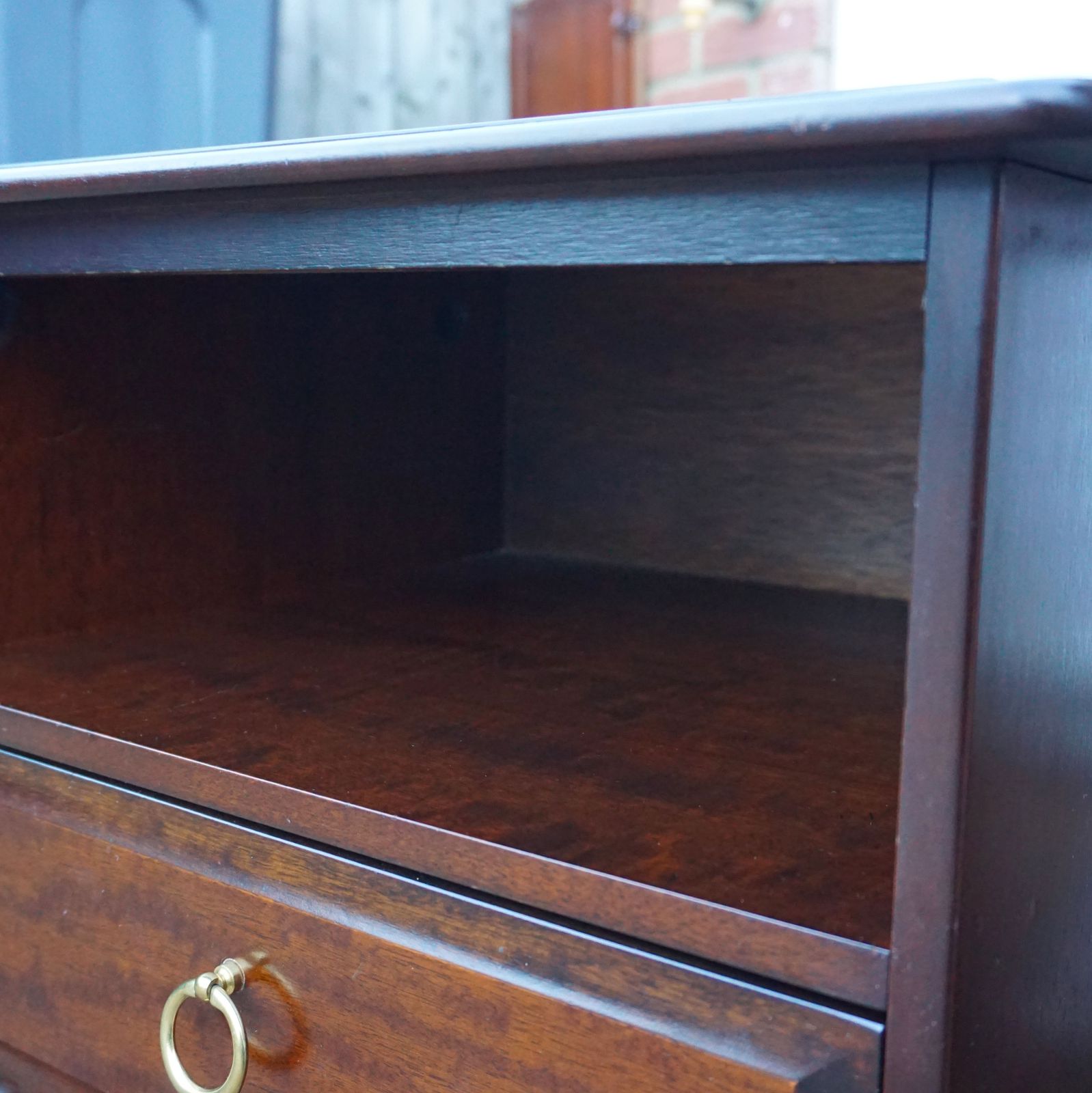 2x Stag Minstrel Pair Bedside Tables Original Rosewood Finish With Cubby & Drawer photo buy