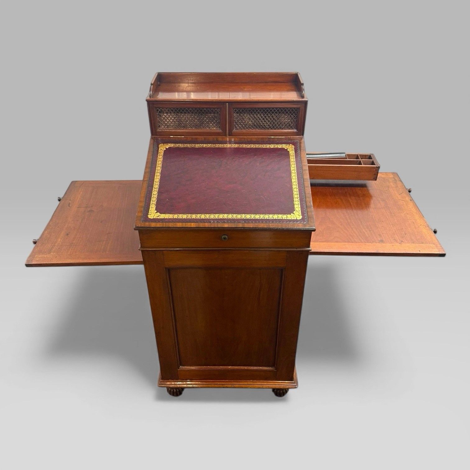 Antique Mahogany Davenport Desk By Gillows Of Lancaster photo 2500.0