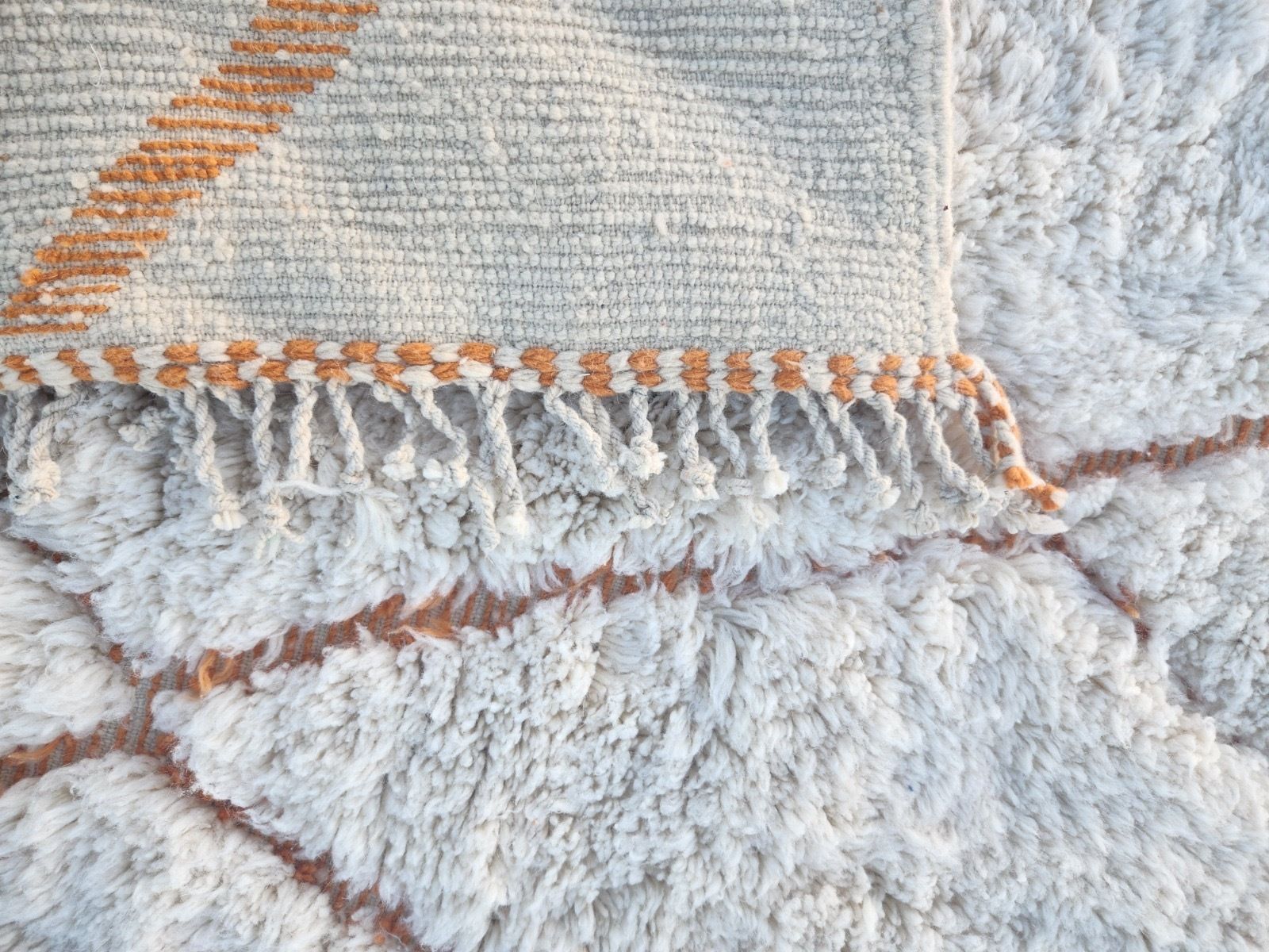 Textiles Classic Beni Ourain Diamond Rug   Terracotta Lines On Cream Wool   300x200cm photo