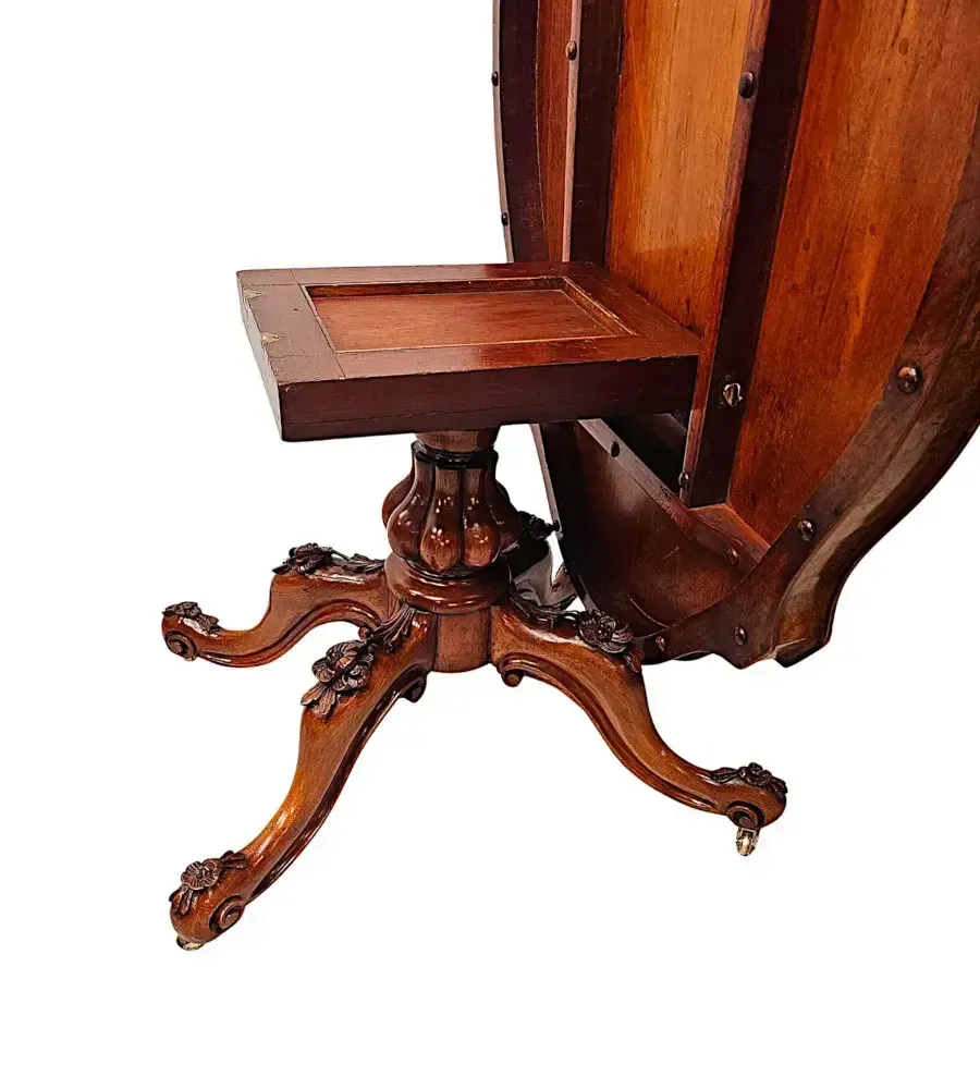 photo furniture A Gorgeous Irish 19th Century Fully Restored Centre Or Dining Table In The Manner Of Strahan