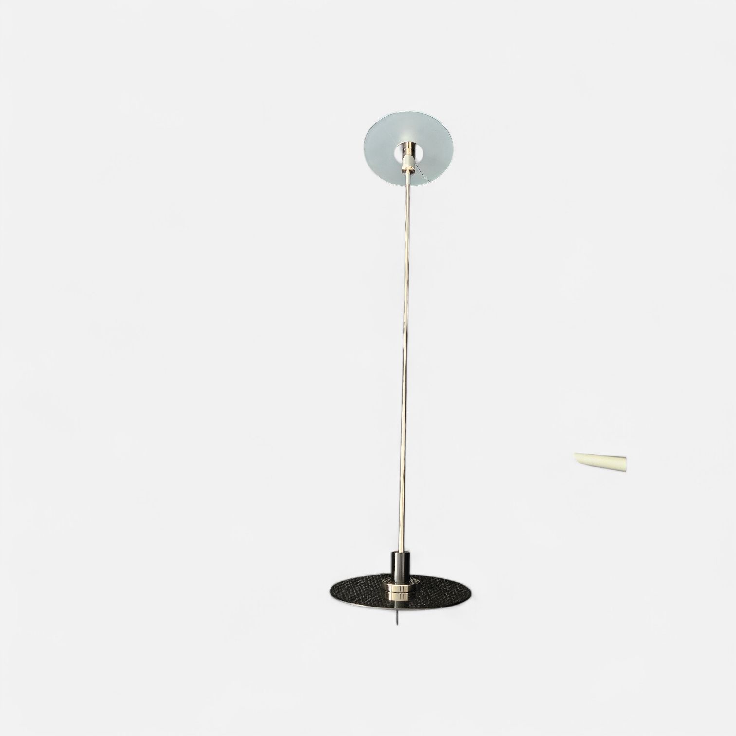 photo furniture Floor Lamp Tecnolumen / Model Bst 23 / Gyula Pap 1923