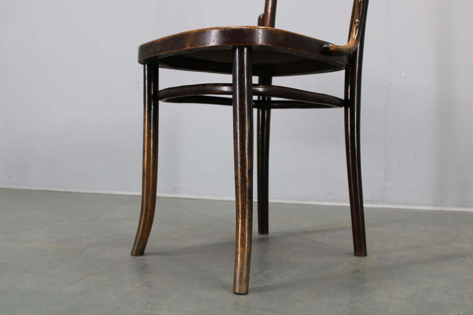 photo vinterior Pair Of Thonet Art Nouveau Bentwood Chairs, Czechoslovakia, 1920s