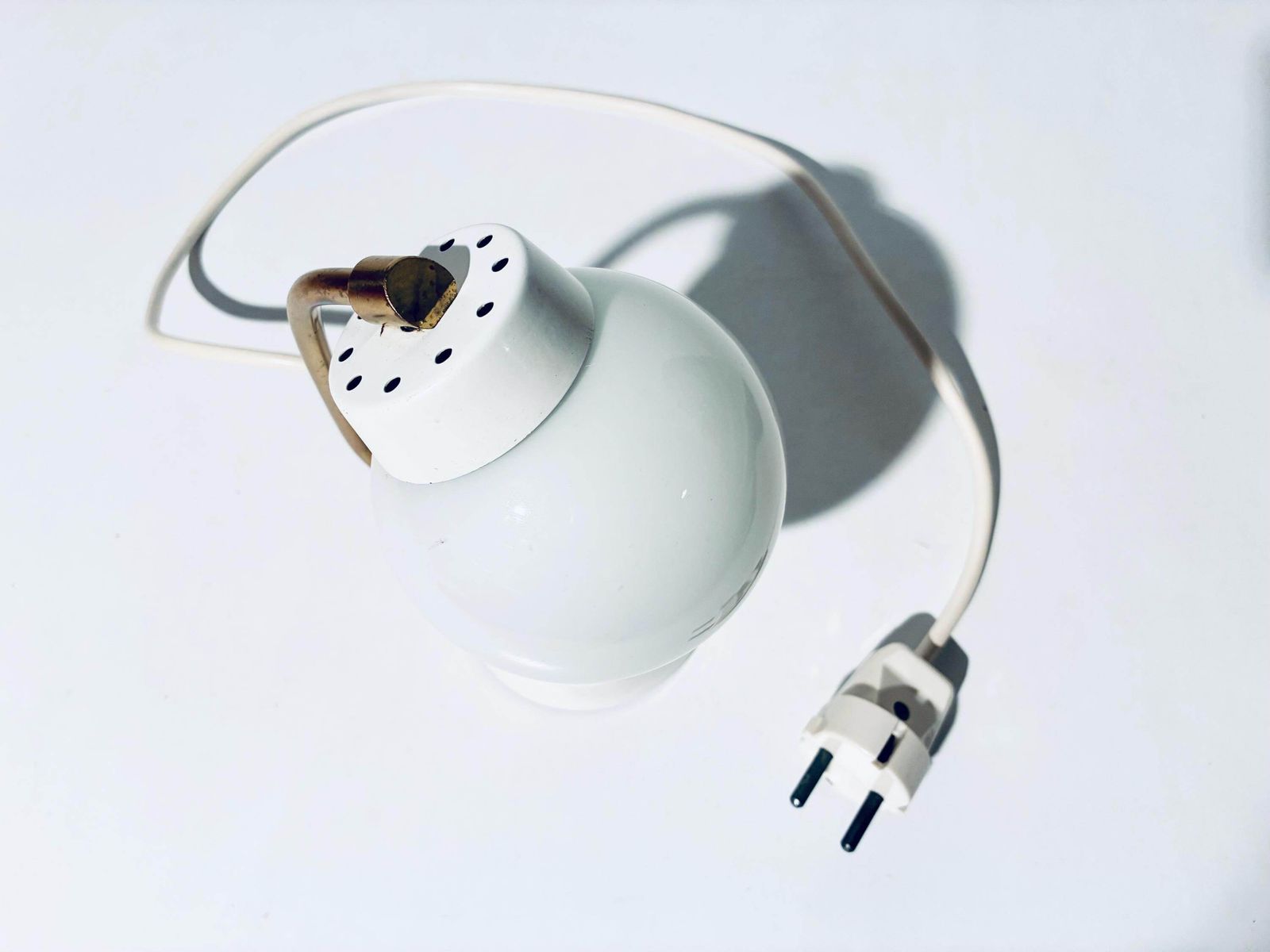 Mid Century White Table Bulb Lamp Glass / Elegant 1950s Vintage Decor photo vintage