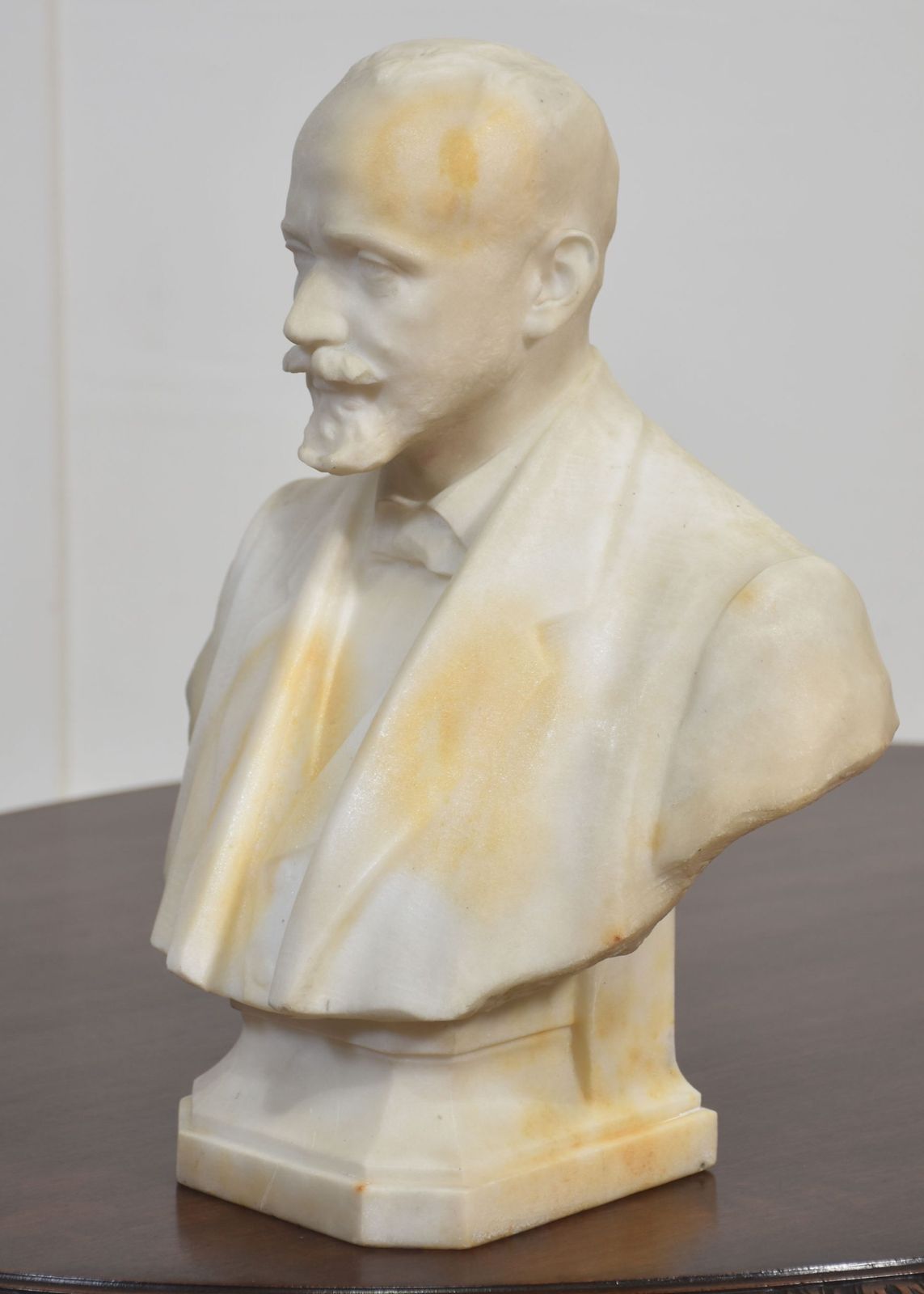 Marble Portrait Bust Of A Gentleman photo vinterior