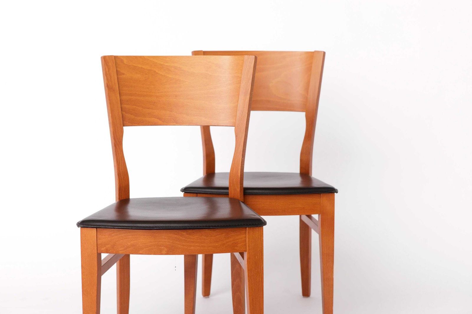 Set Van 4 Italiaanse Stoelen Van Dal1923, Jaren 1980, Iepenhout, Zwart Imitatieleer photo for sale