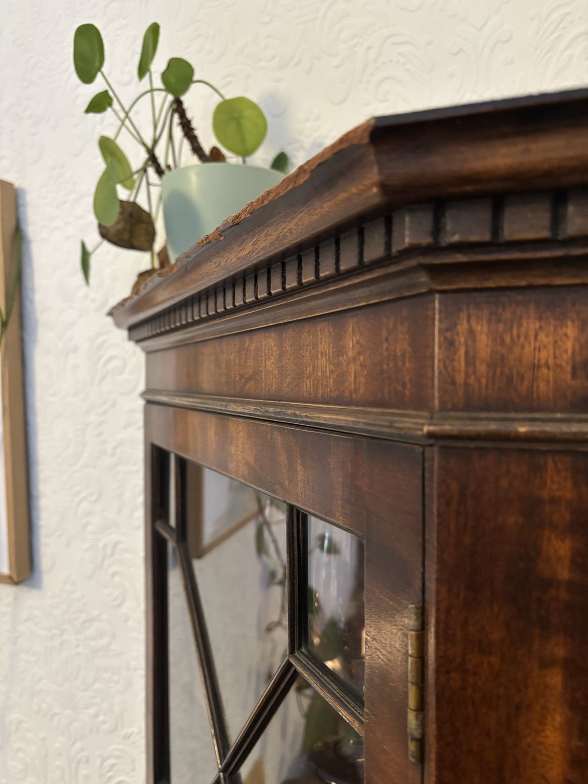 1930’s Georgian Style Drinks Cabinet, Corner Unit, Mahogany photo 200.0