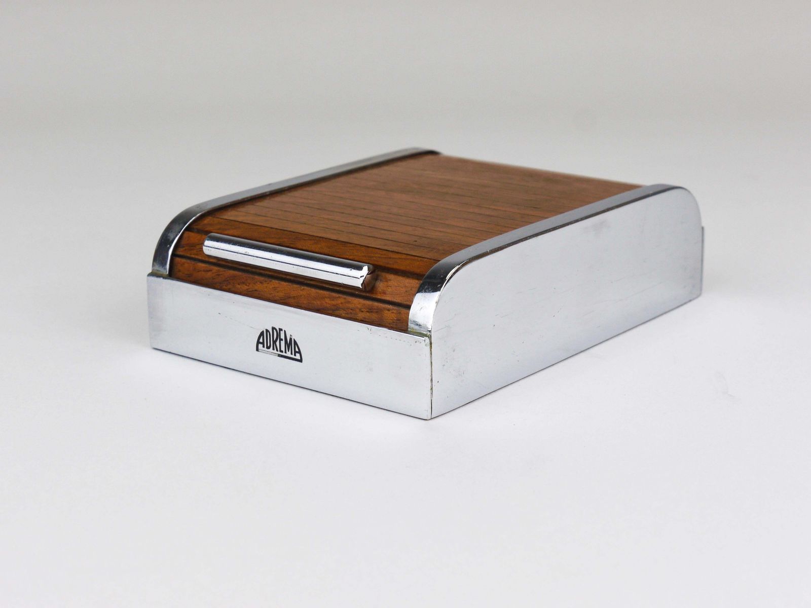 1930s Carl Aubock I Roll Top Storage Box, Cigarette Dispenser, Walnut, Vienna photo vinterior