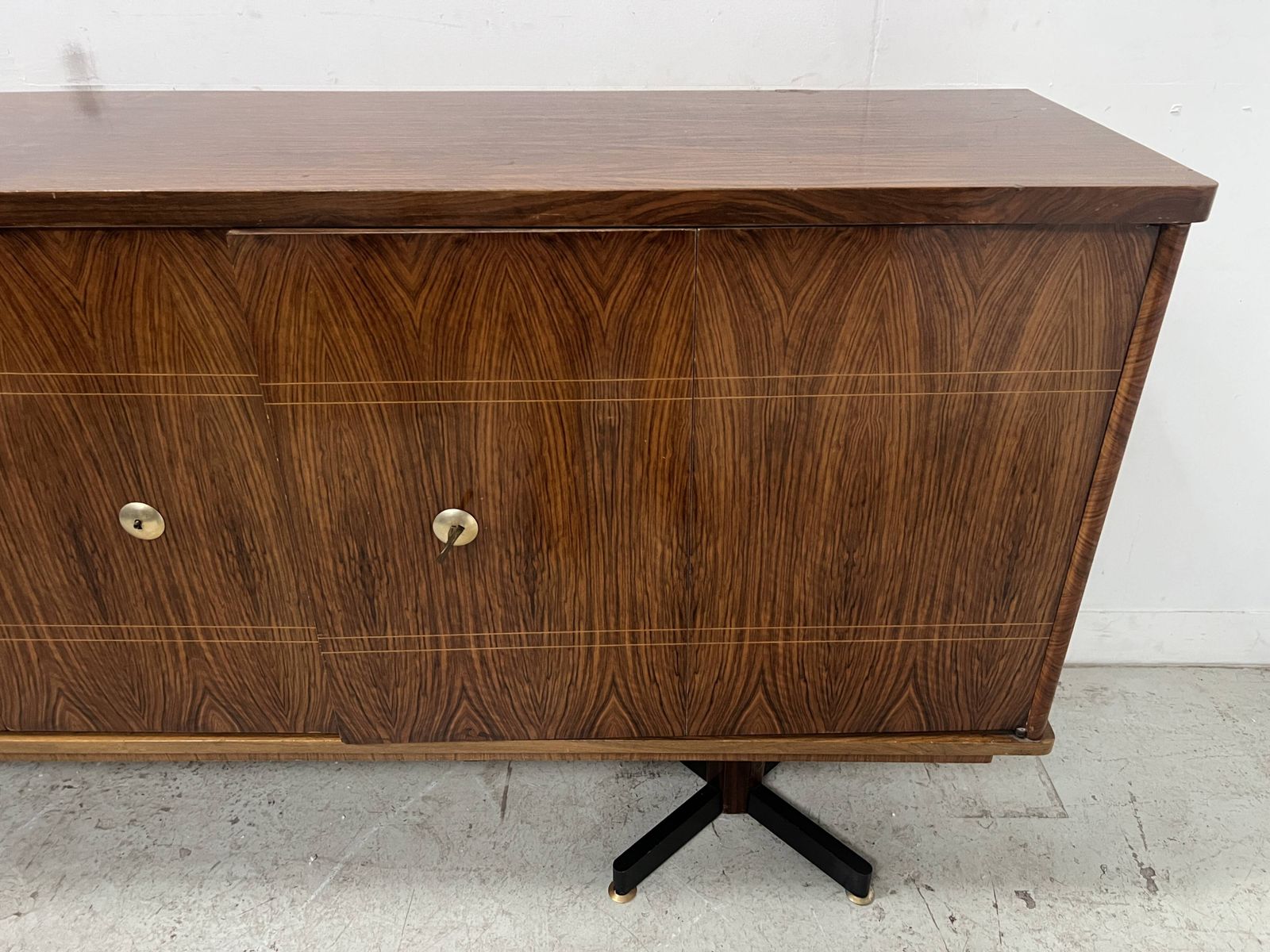 Scandinavian Sideboard In Veneered Wood With Iron Legs, 20th Century photo vintage