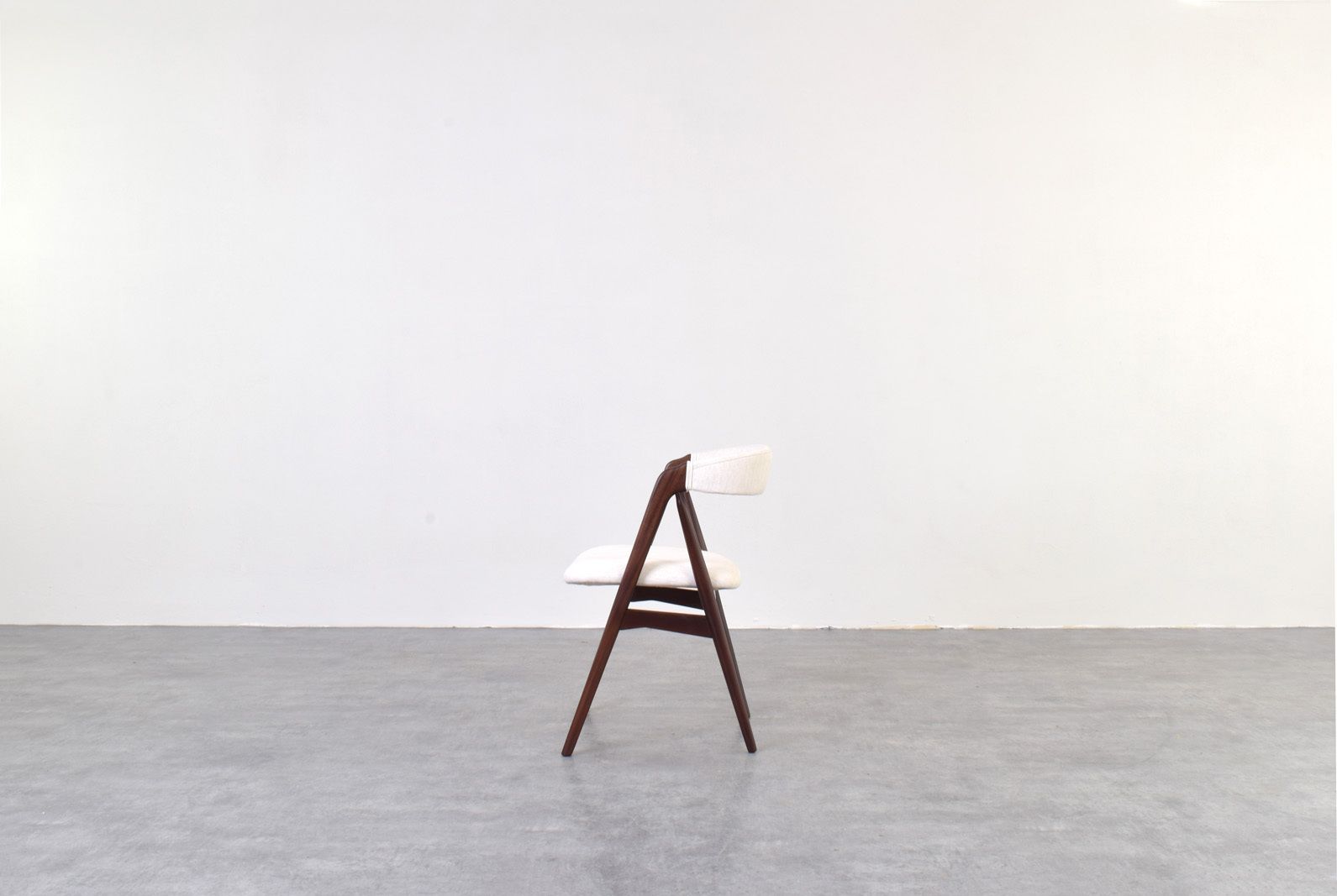 Mid Century Danish Teak Dining Chairs By Th. Harlev For Farstrup, 1960s, Set Of 4. photo vinterior