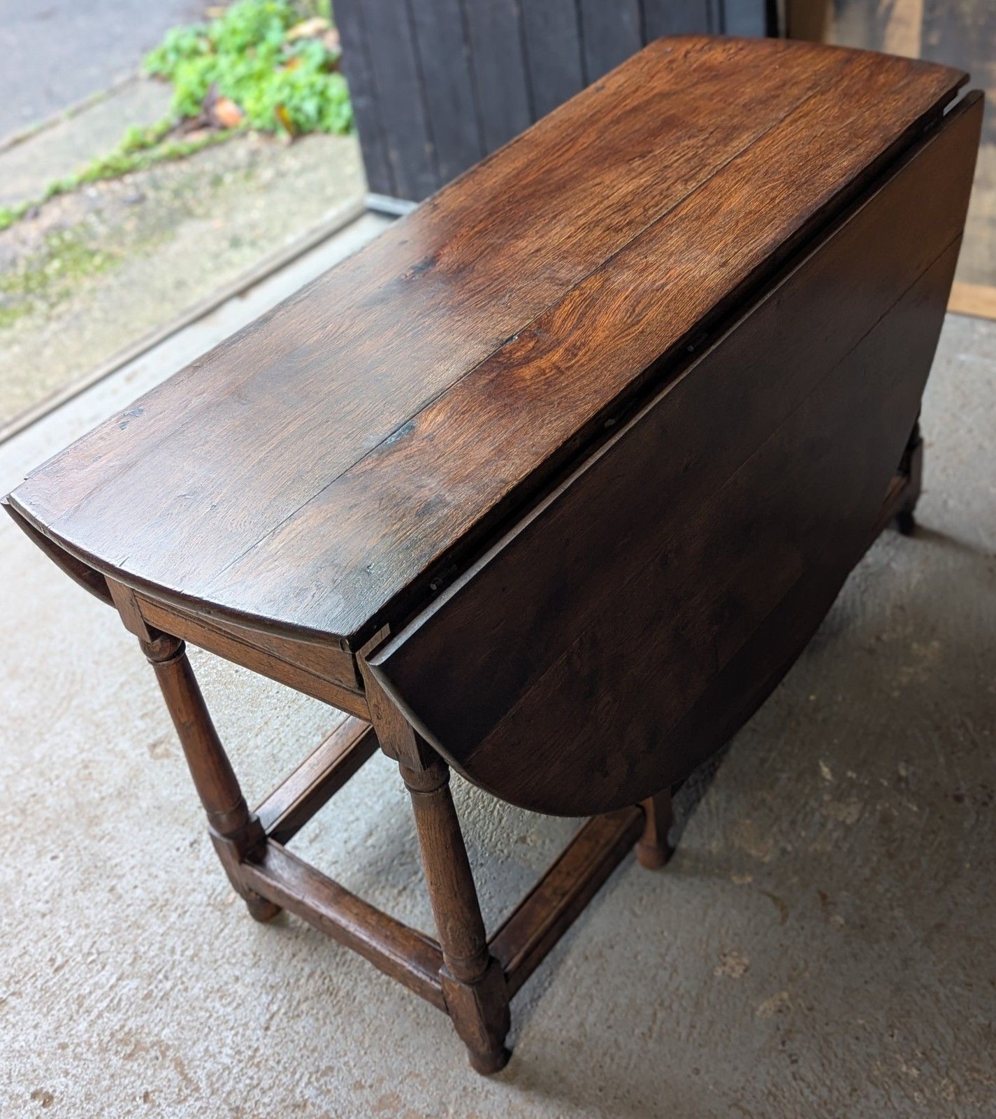 photo furniture Antique Provincial Country Oak Gateleg Dining Table (Delivery Available) 18thc 6