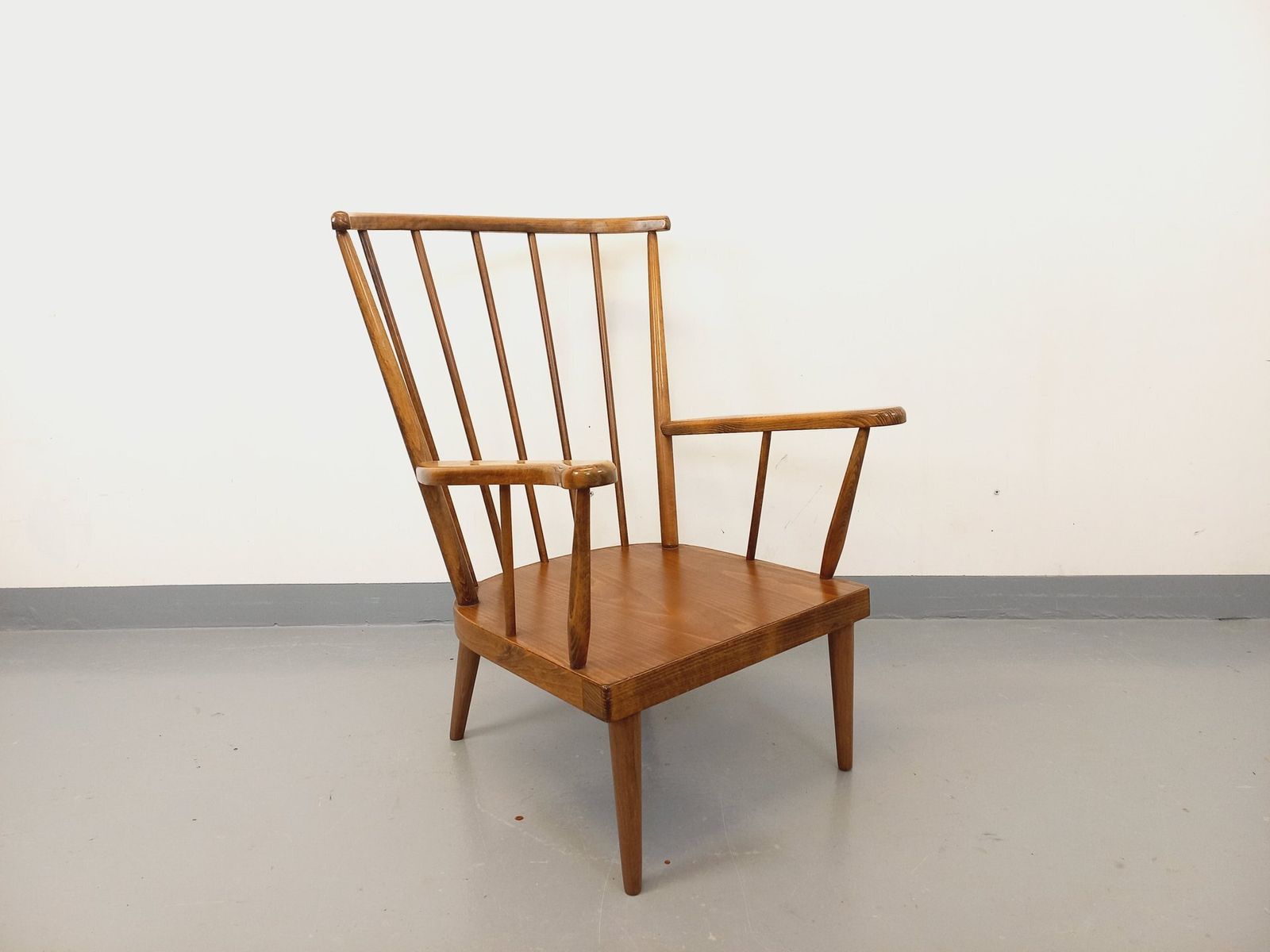 Baumann Fan Armchair, 1960s, Wooden
