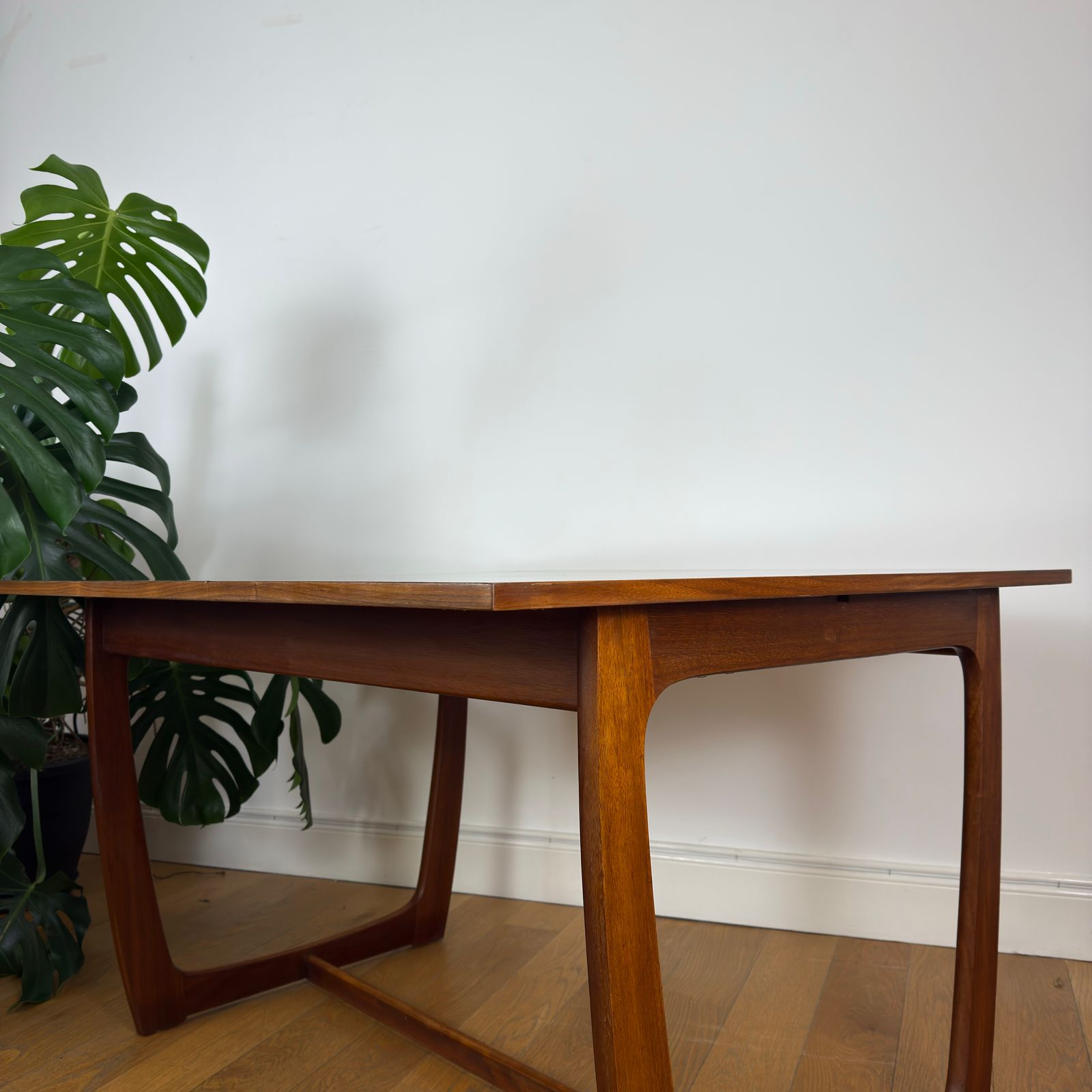 photo furniture Mid Century Teak And Walnut Dining Table