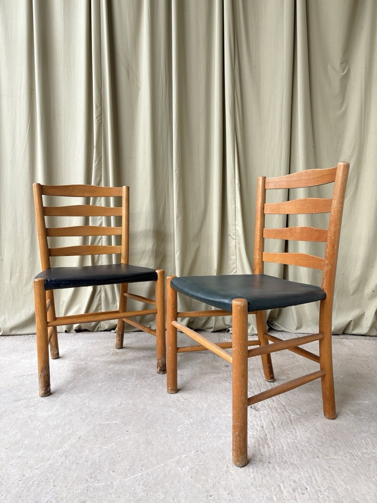 Vtg Early Mid Century Set 2 Kaare Klint Dining Side Church Chairs Danish R985 photo Furniture