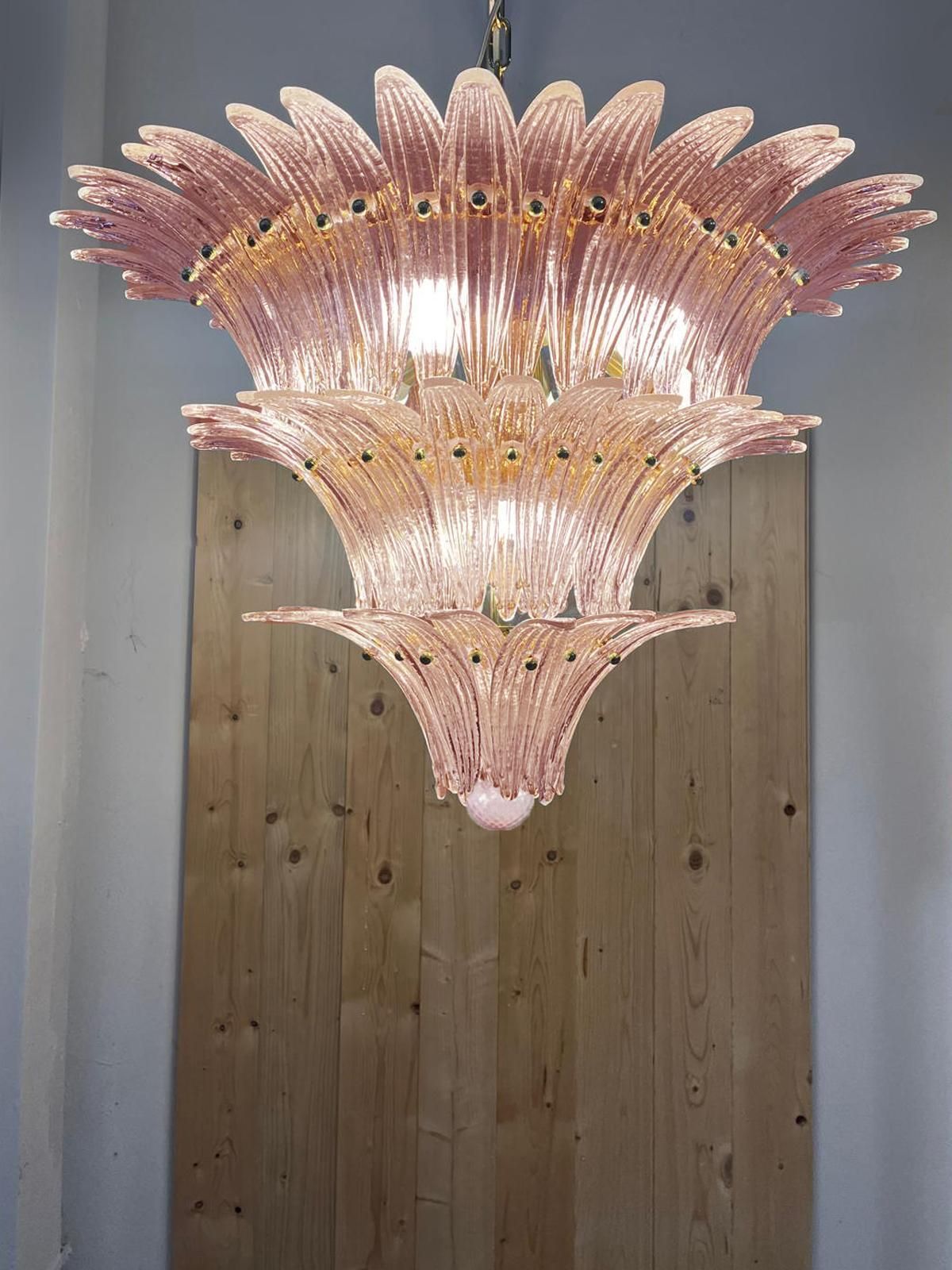 Mid Century Modern Pink “Palmette” Murano Glass Chandelier photo Lighting