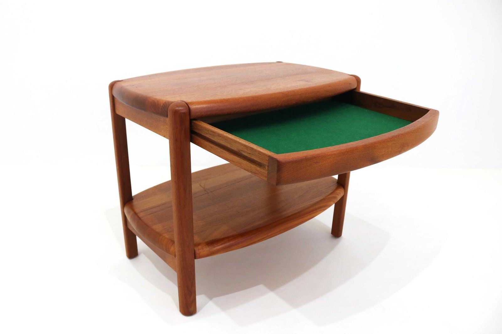 photo furniture Deens Mid Century Massief Teakhouten Nachtkastje Van Salling Stolefabrik Durup Met Lade En Plank Ca. 1960