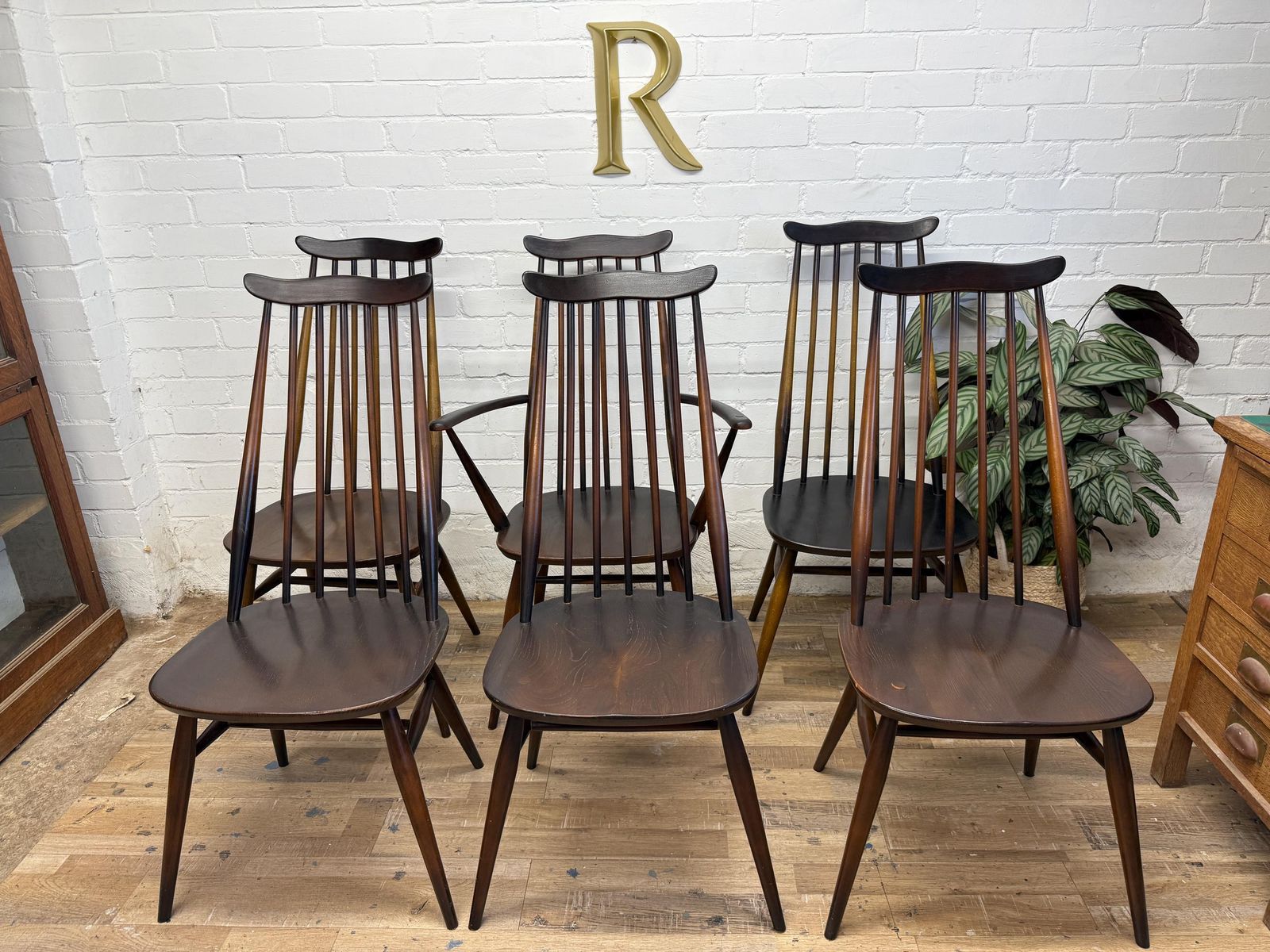 Ercol Goldsmith Dining Chairs – Set Of 6 (Including Carver) photo furniture