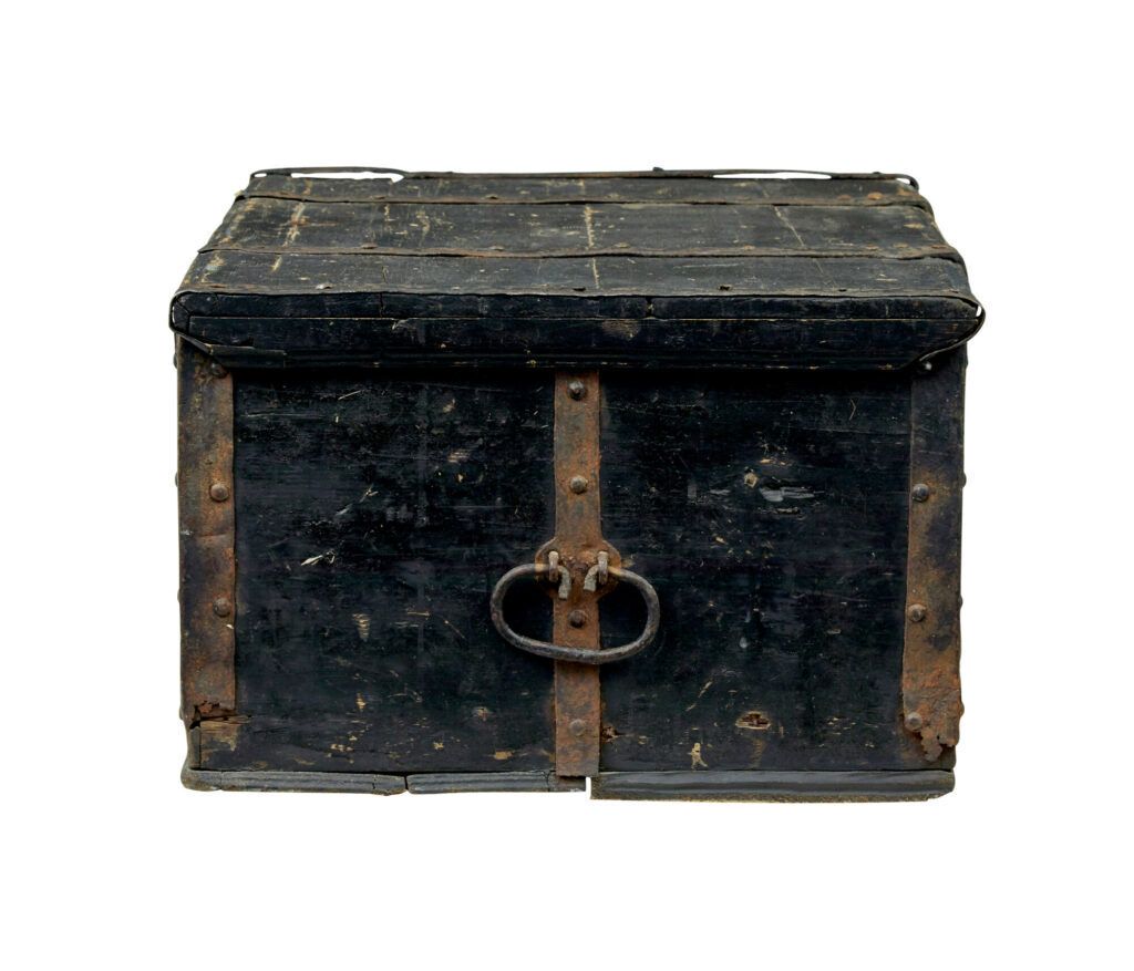 Scandinavian Mid 19th Century Painted Pine Chest photo buy