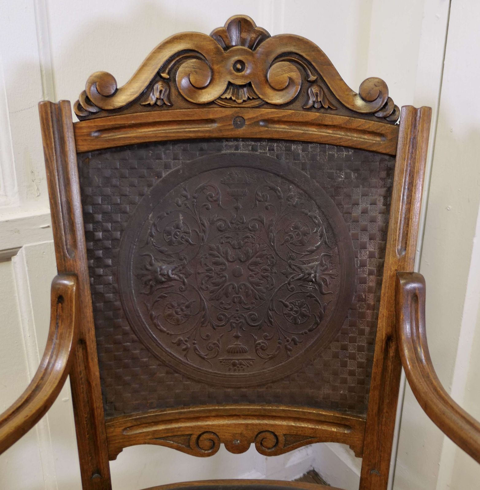Victorian Upholstered Bentwood Salon Or Desk Chair photo Furniture