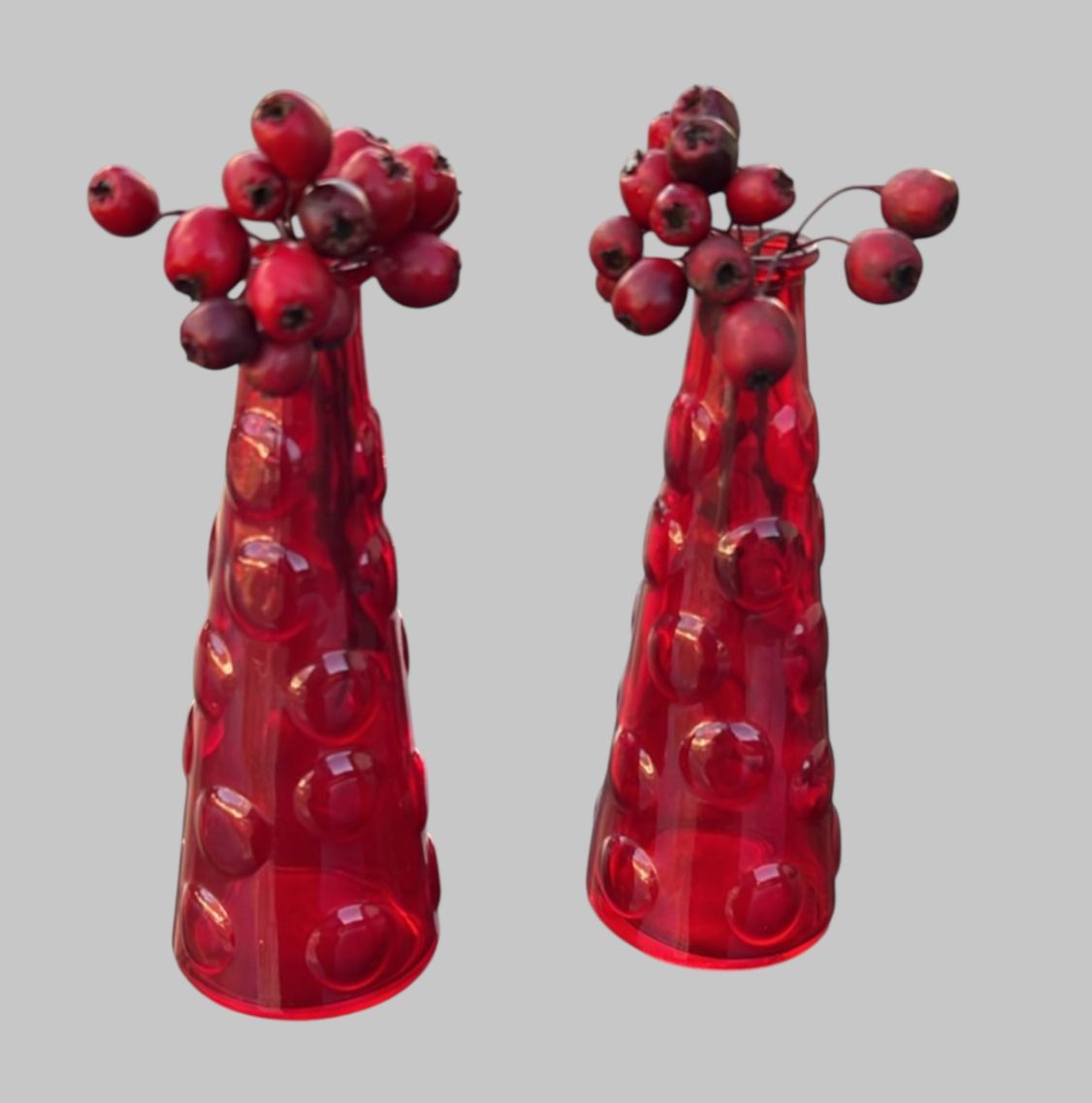 A Pair Of Cranberry Glass Bud Vases photo Home Decor