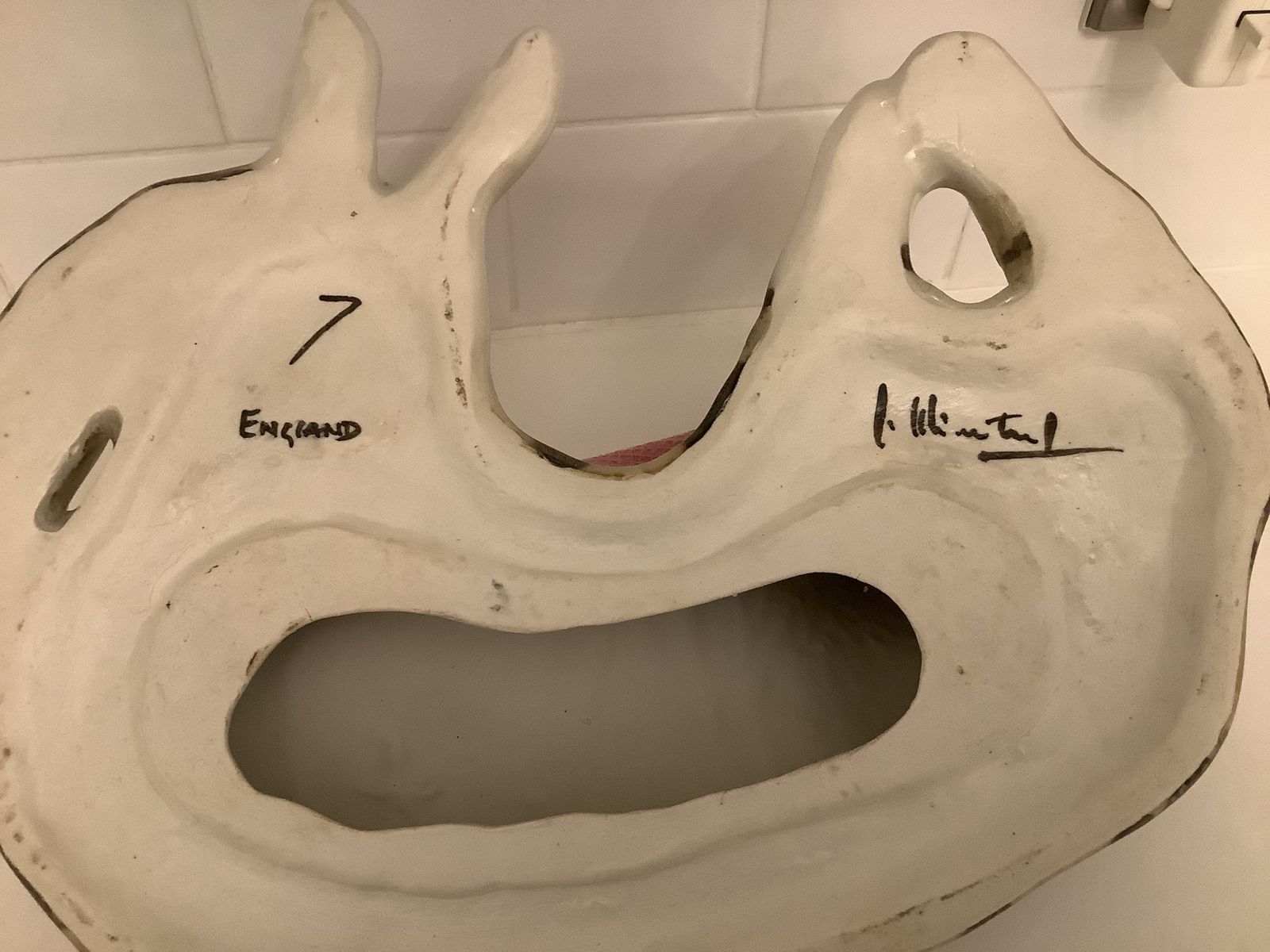 Large Winstanley Size 7 Glass Eye Cat . photo Home Decor
