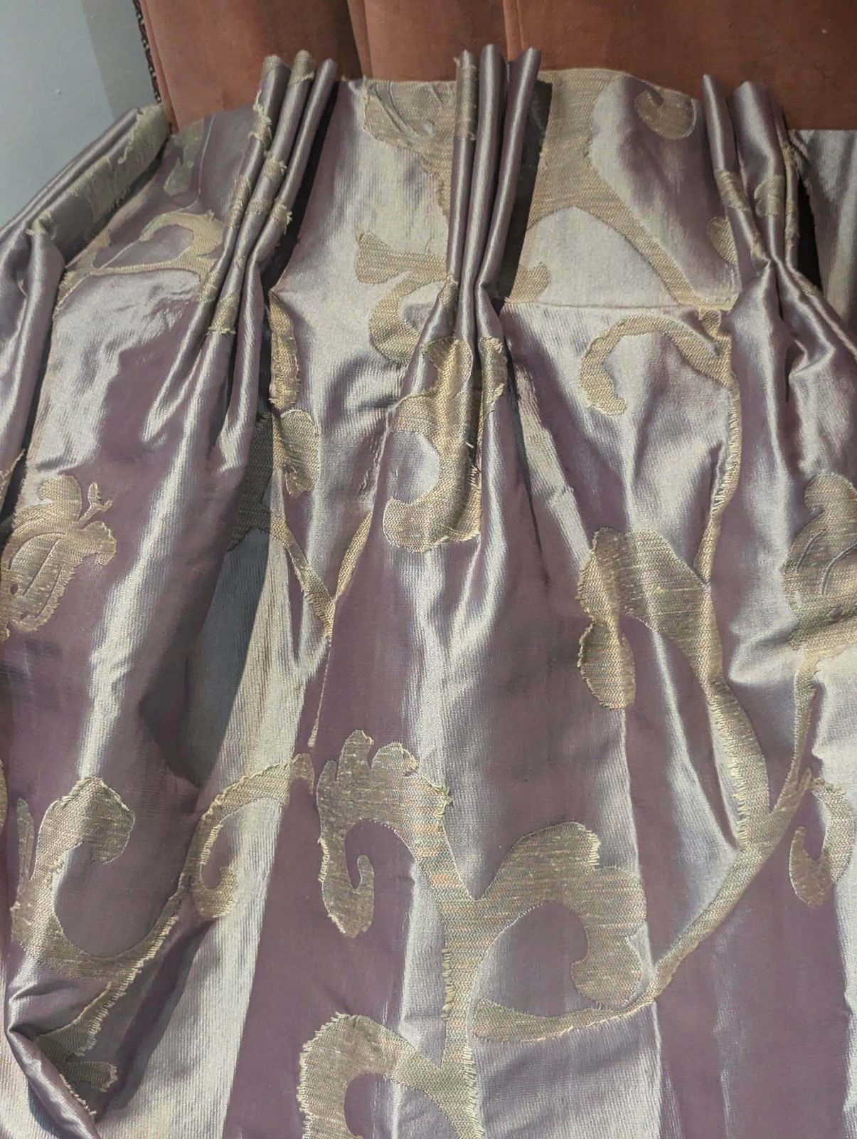 Fabulous Violet Silk Mix Pinch Pleat Second Hand Curtains   W220 D310 photo 375.0
