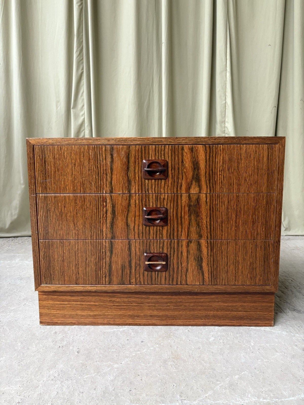 Vtg Mid Century Compact Rosewood Drawers Bedside Scandi Danish Retro R988 photo for sale