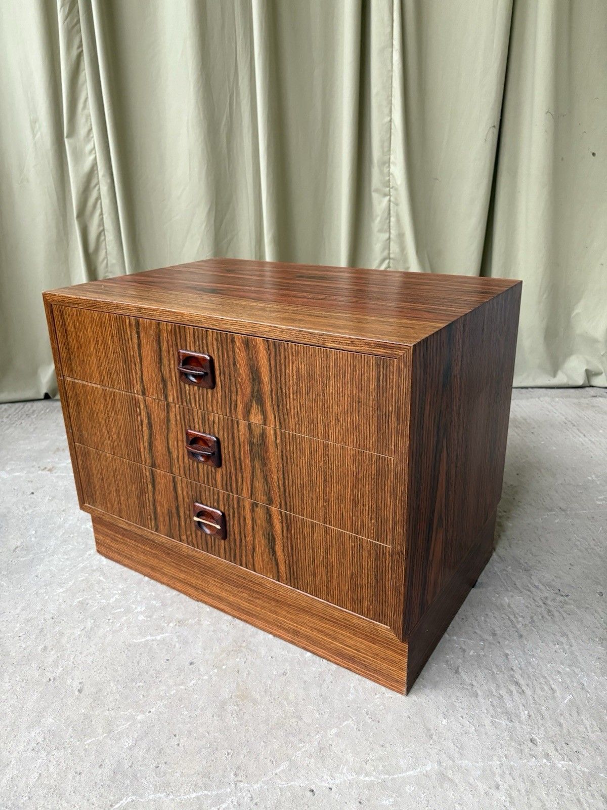 Vtg Mid Century Compact Rosewood Drawers Bedside Scandi Danish Retro R988 photo vinterior