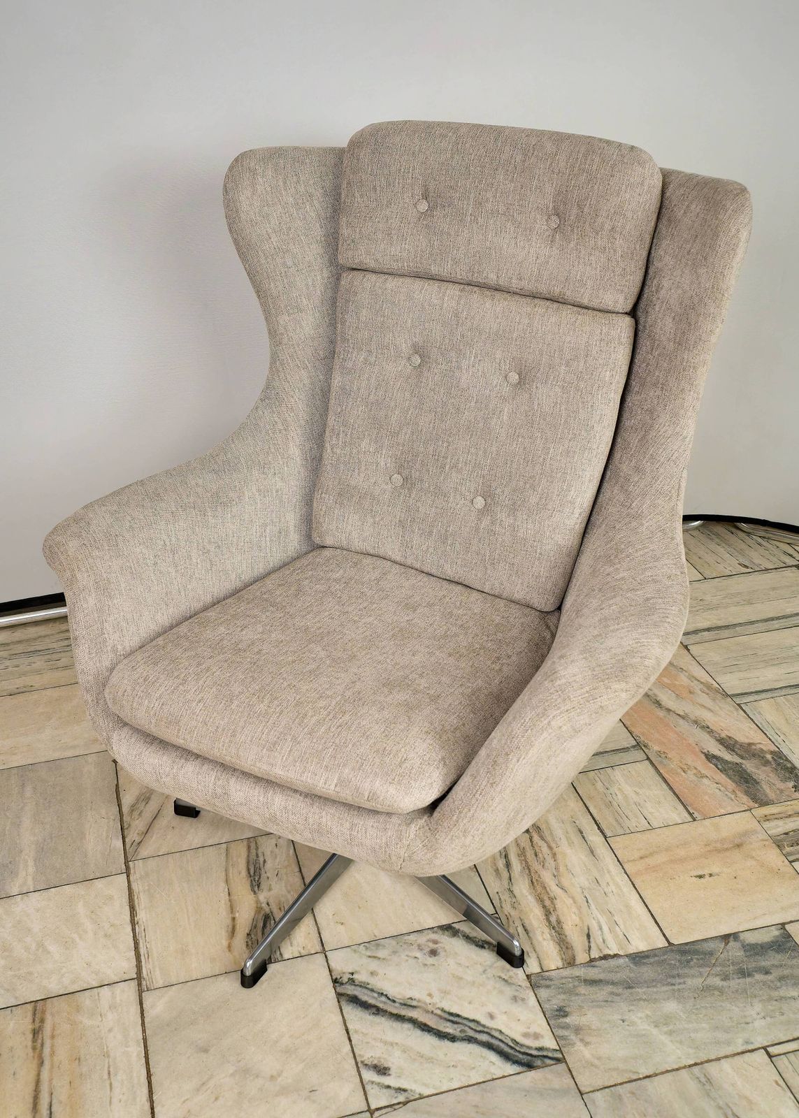 654.0 Ushak Swivel Chair By Up Zavody 1960s Czechoslovakia photo