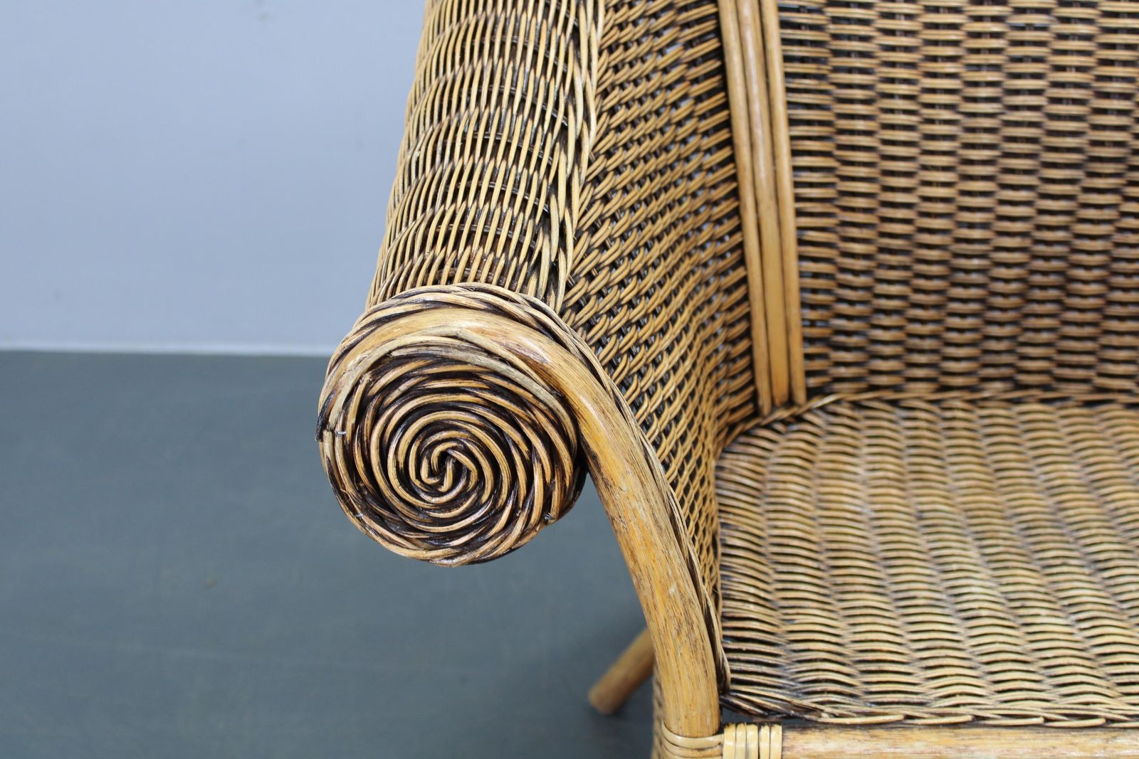 photo furniture Vintage Organic Rattan Armchair And Round Coffee Table Set, 1980s 1990s
