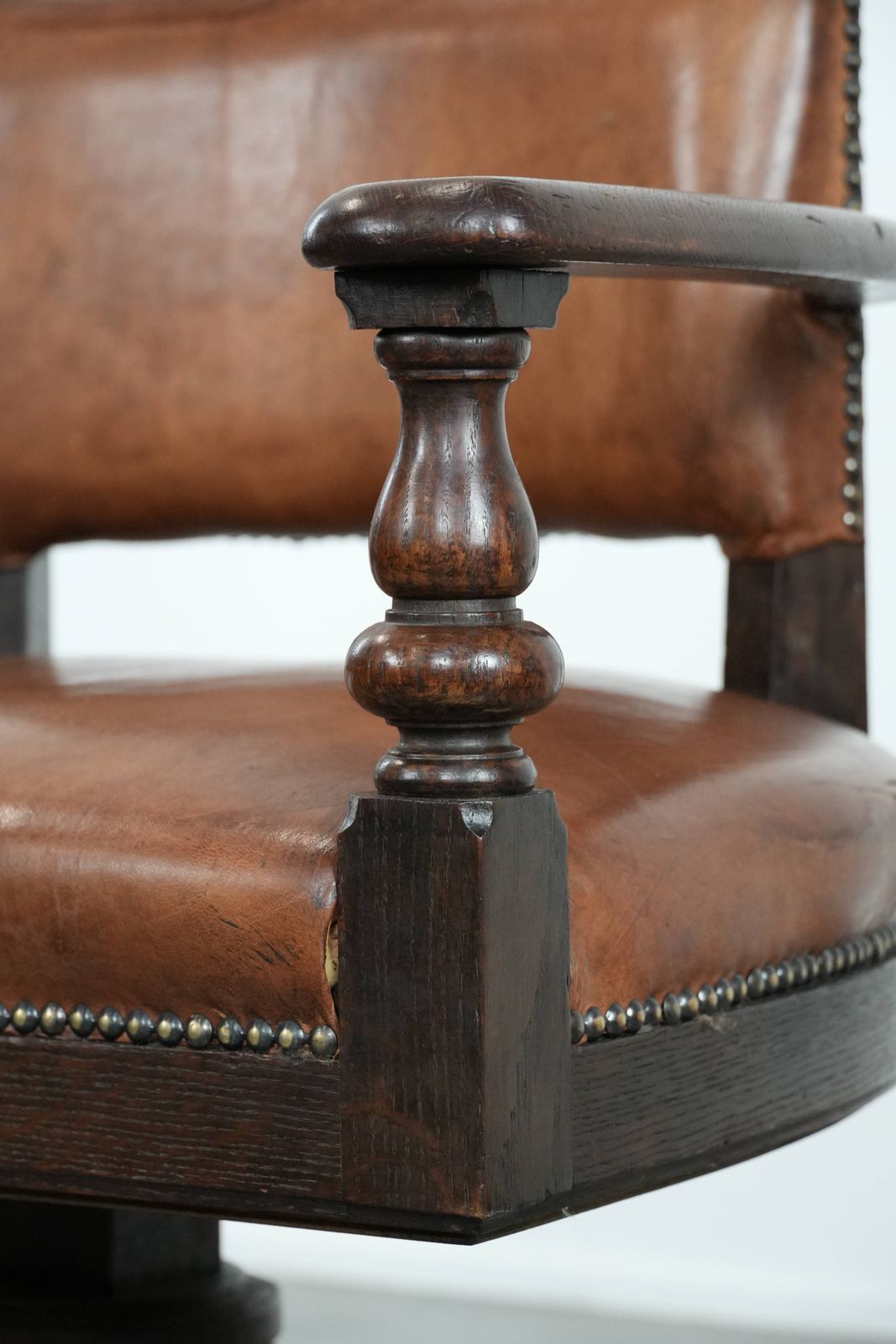 970.0 Beautiful Elegant Antique Sheepskin Desk Chair With A Heavy Wooden Frame photo